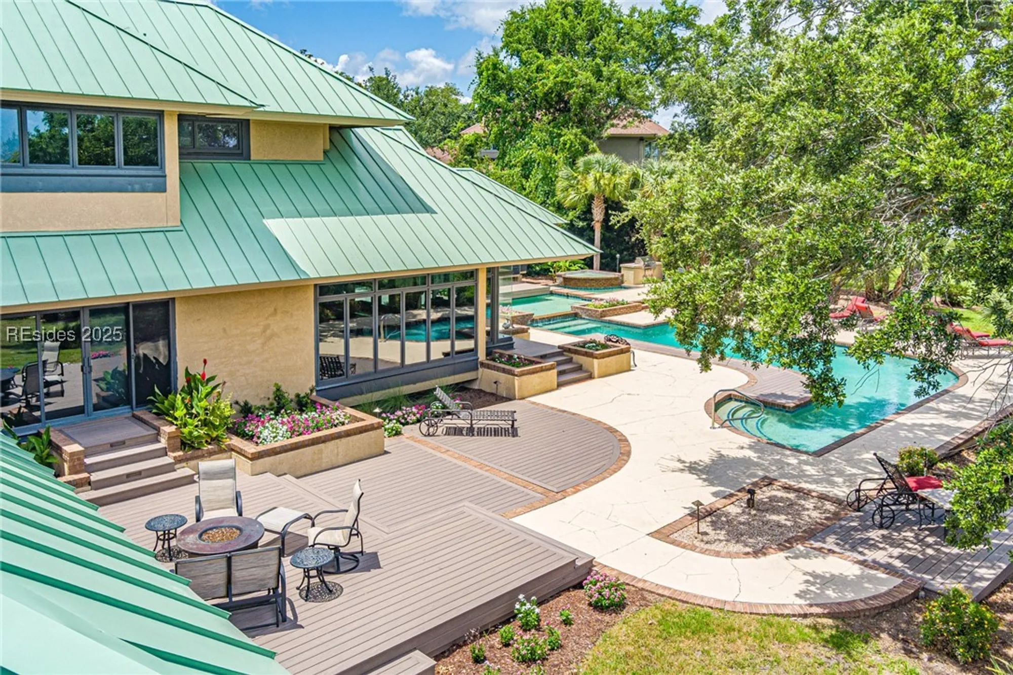 Property Slideshow image 40 of 98 | 16 oyster shell ln, Hilton Head Island, SC, 29926