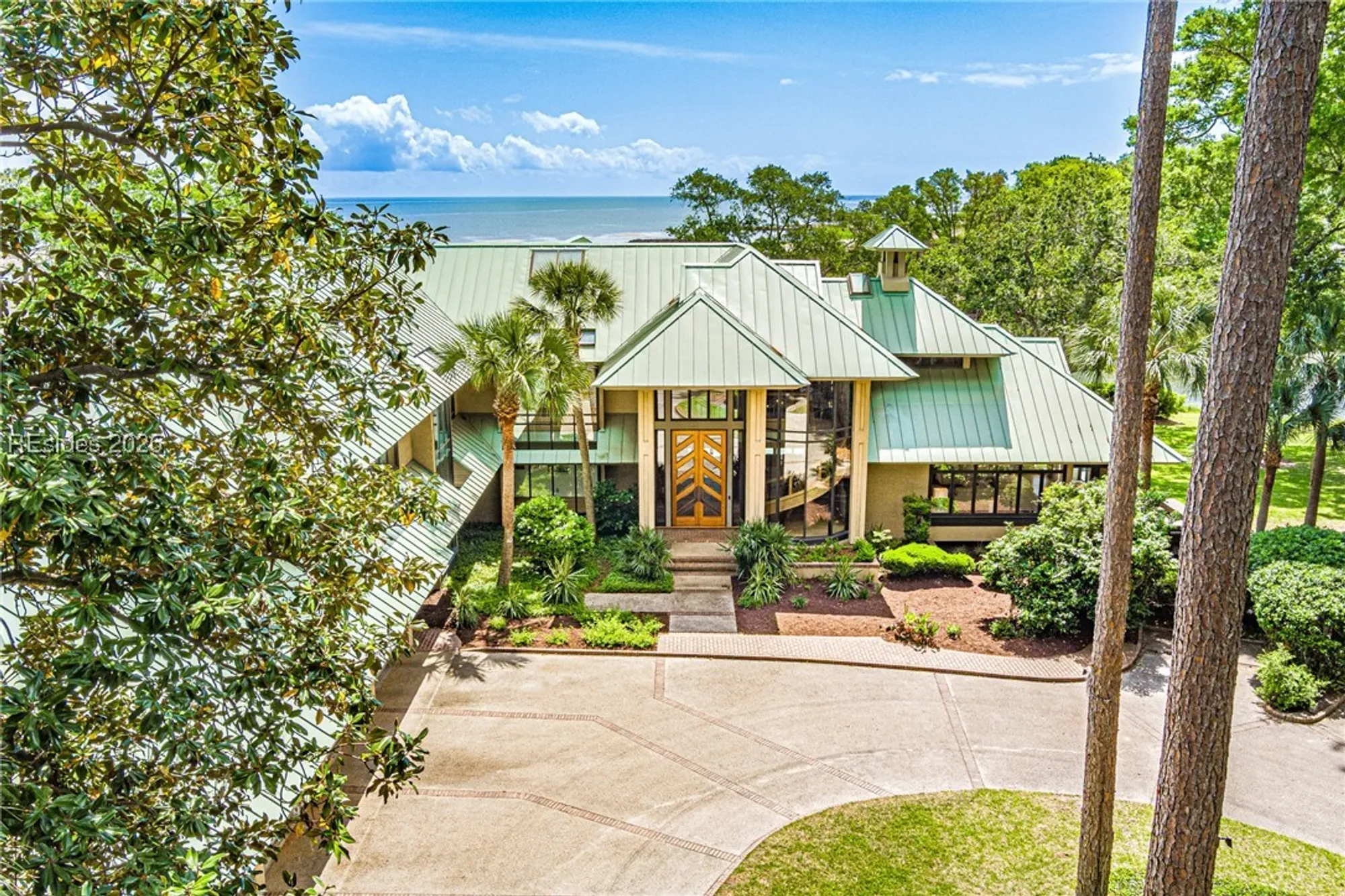 Property Slideshow image 6 of 98 | 16 oyster shell ln, Hilton Head Island, SC, 29926