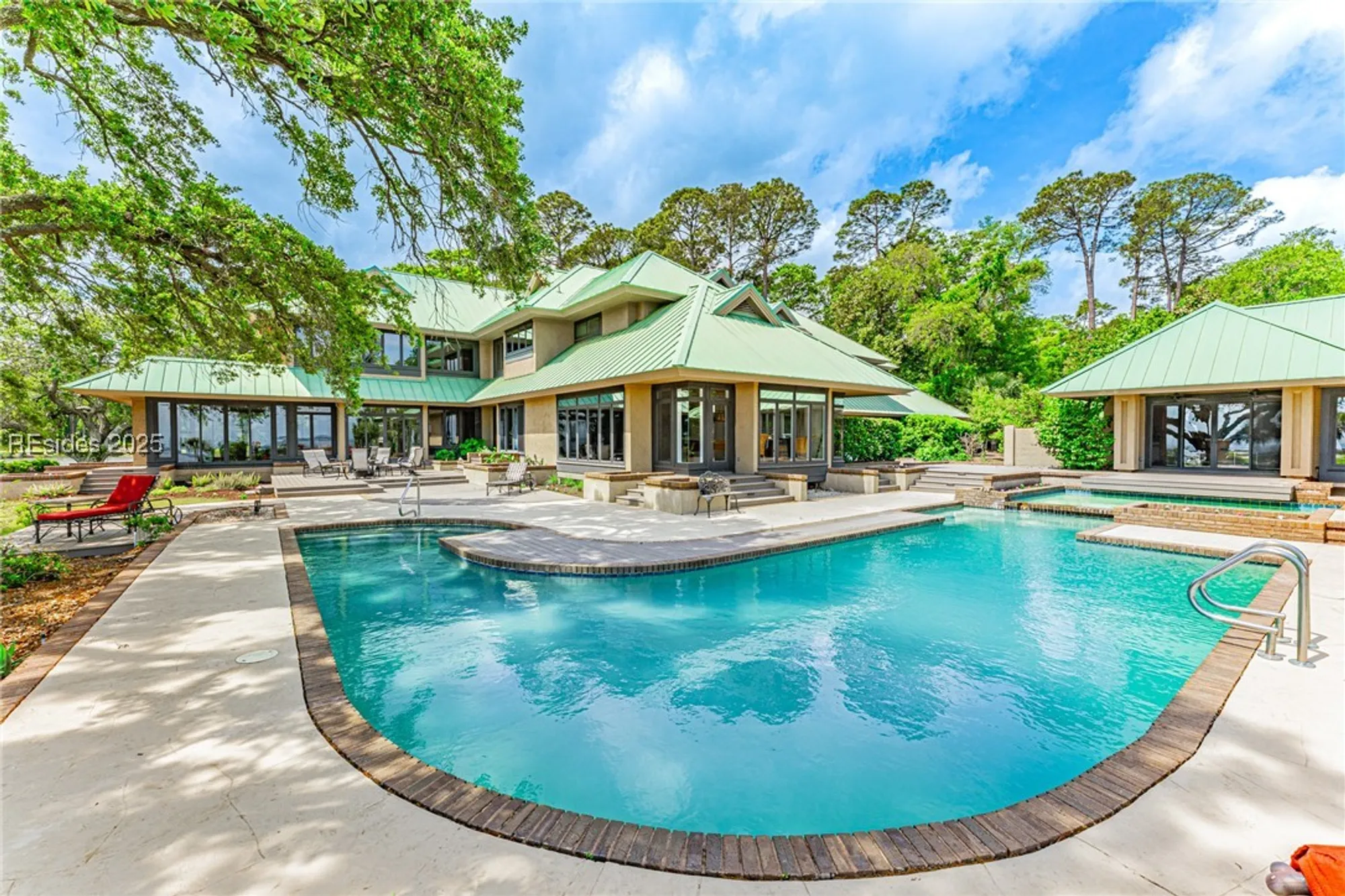 Property Slideshow image 62 of 98 | 16 oyster shell ln, Hilton Head Island, SC, 29926