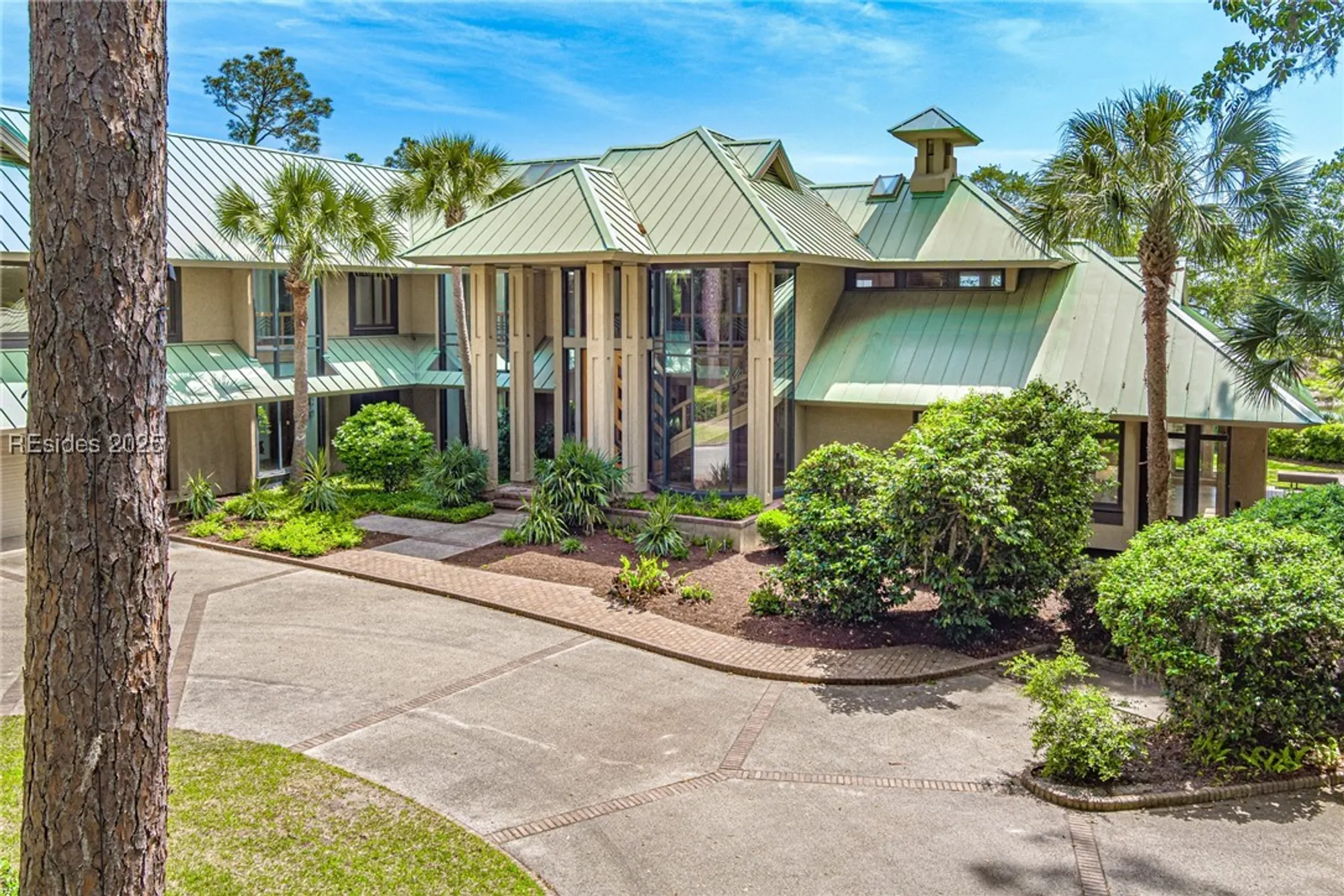 Property Slideshow image 74 of 98 | 16 oyster shell ln, Hilton Head Island, SC, 29926
