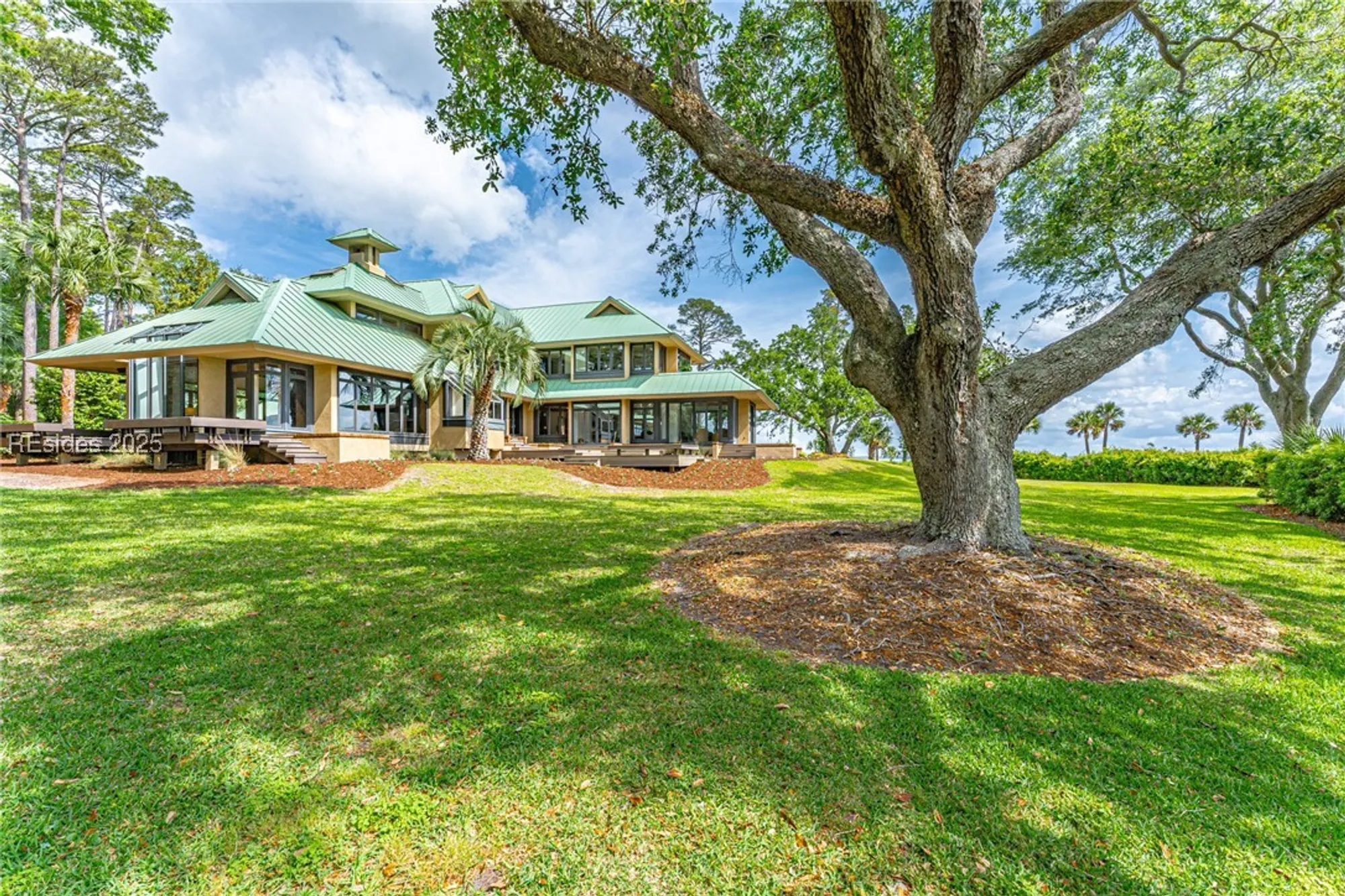 Property Slideshow image 75 of 98 | 16 oyster shell ln, Hilton Head Island, SC, 29926