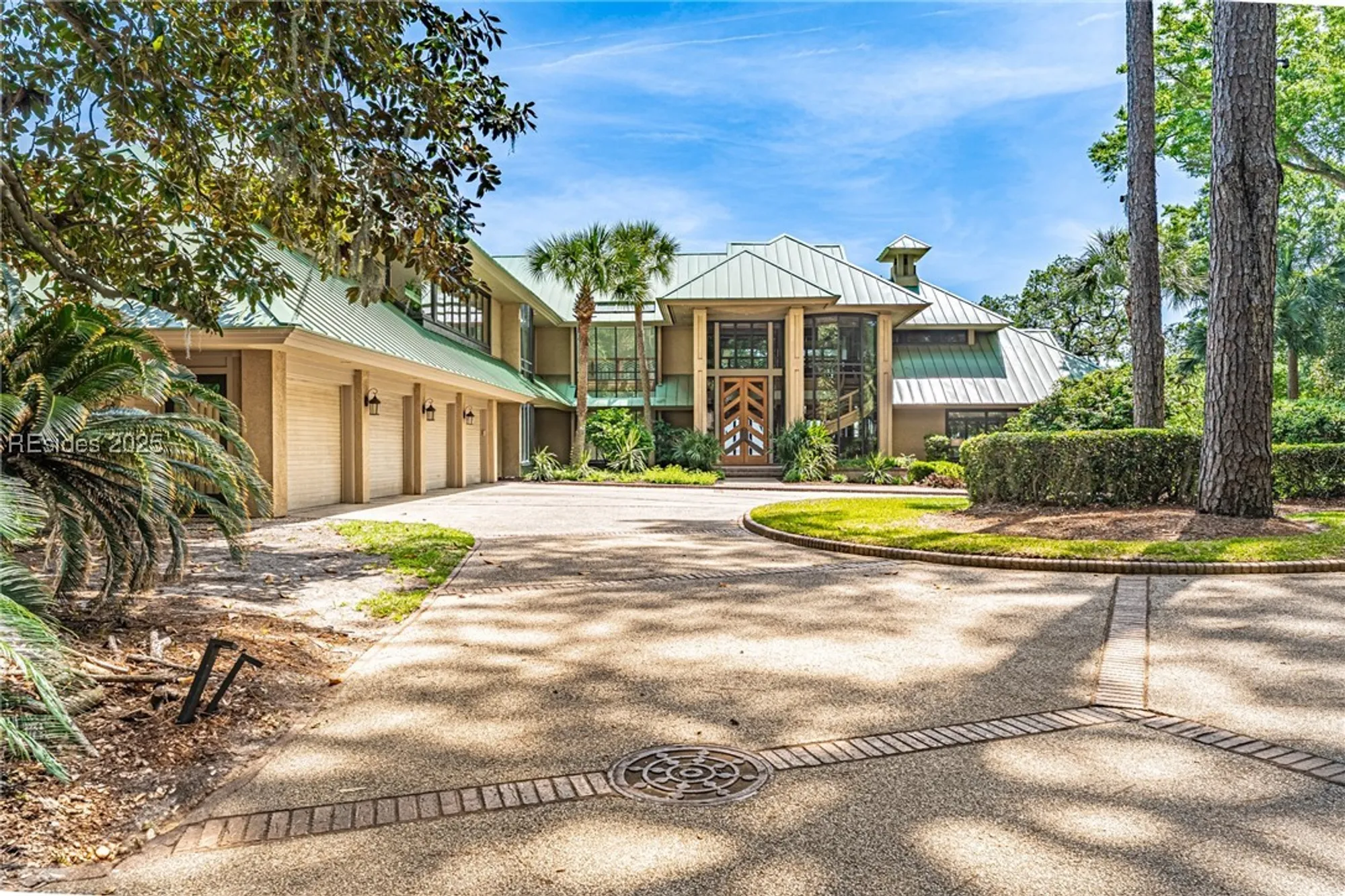 Property Slideshow image 71 of 98 | 16 oyster shell ln, Hilton Head Island, SC, 29926