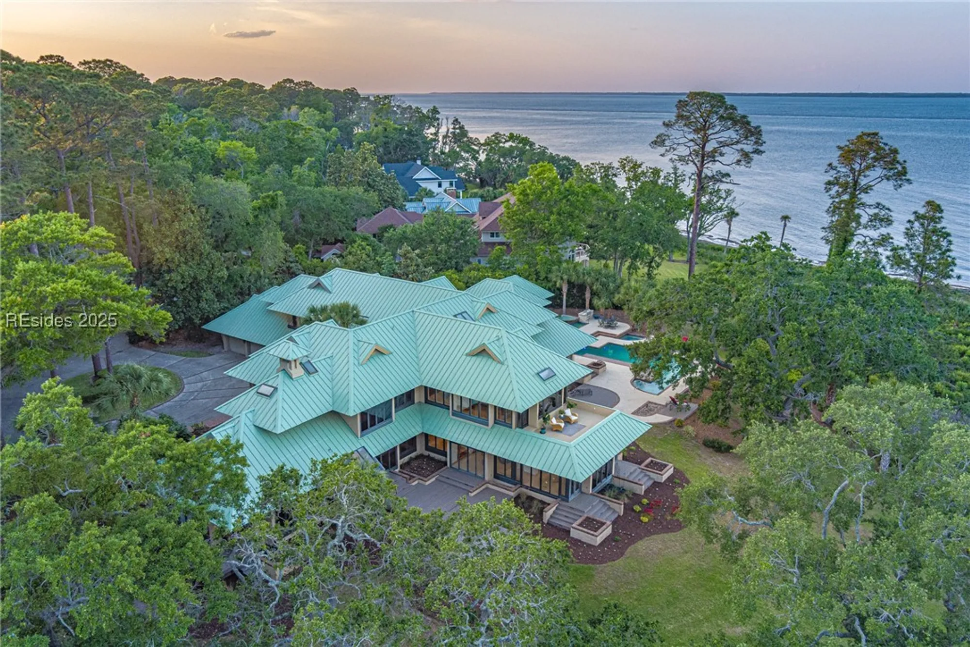 Property Slideshow image 88 of 98 | 16 oyster shell ln, Hilton Head Island, SC, 29926