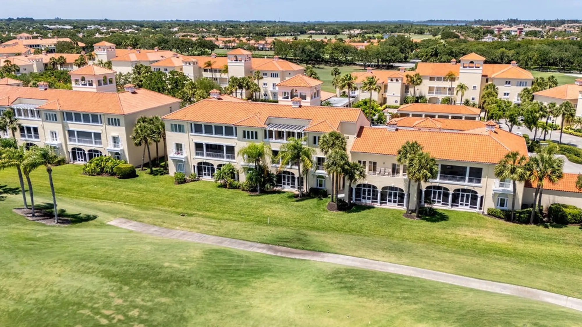 Property Slideshow image 32 of 35 | 5025 harmony cir apt 203, Vero Beach, FL, 32967