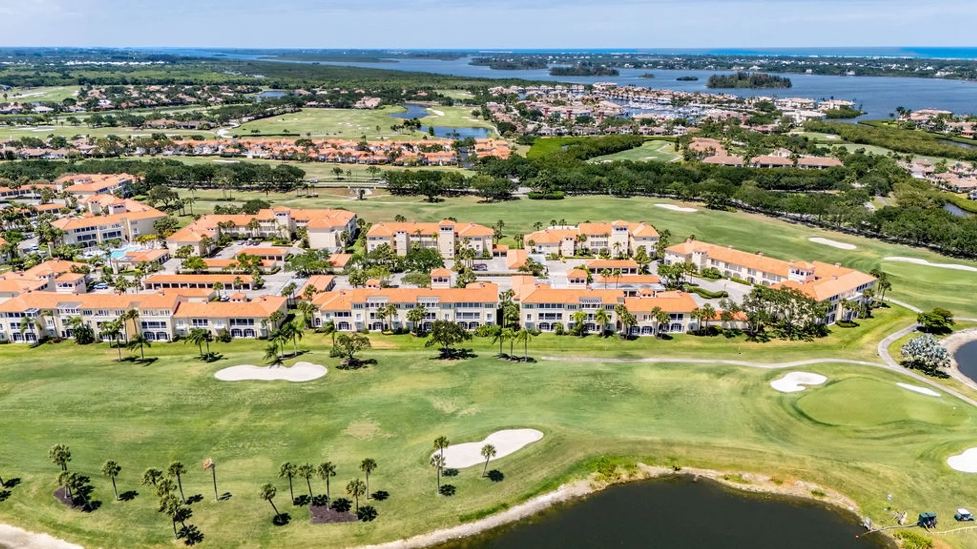 Property Slideshow image 4 of 35 | 5025 harmony cir apt 203, Vero Beach, FL, 32967