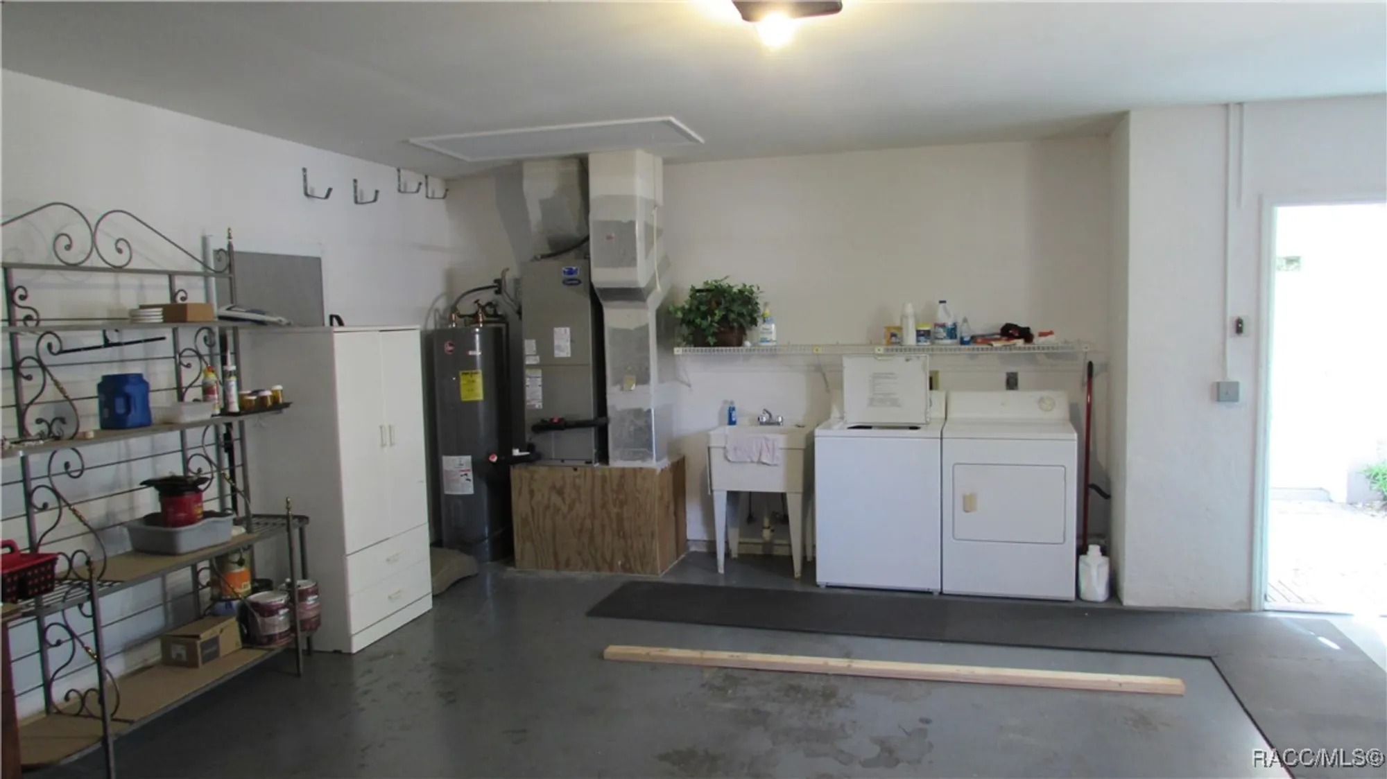 Property Slideshow image 30 of 42 | 6084 w fairhaven ct, Crystal River, FL, 34429