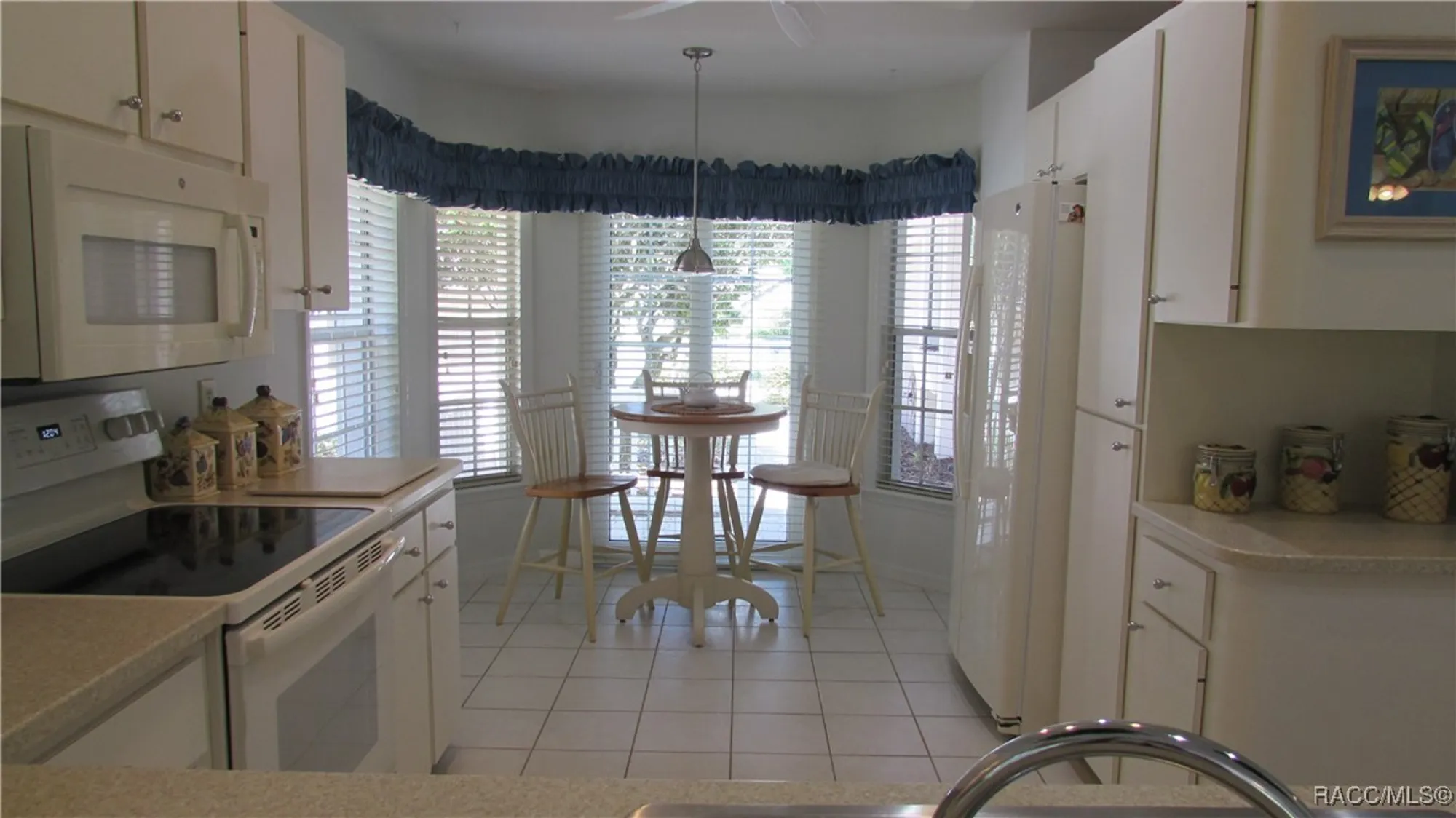 Property Slideshow image 6 of 42 | 6084 w fairhaven ct, Crystal River, FL, 34429