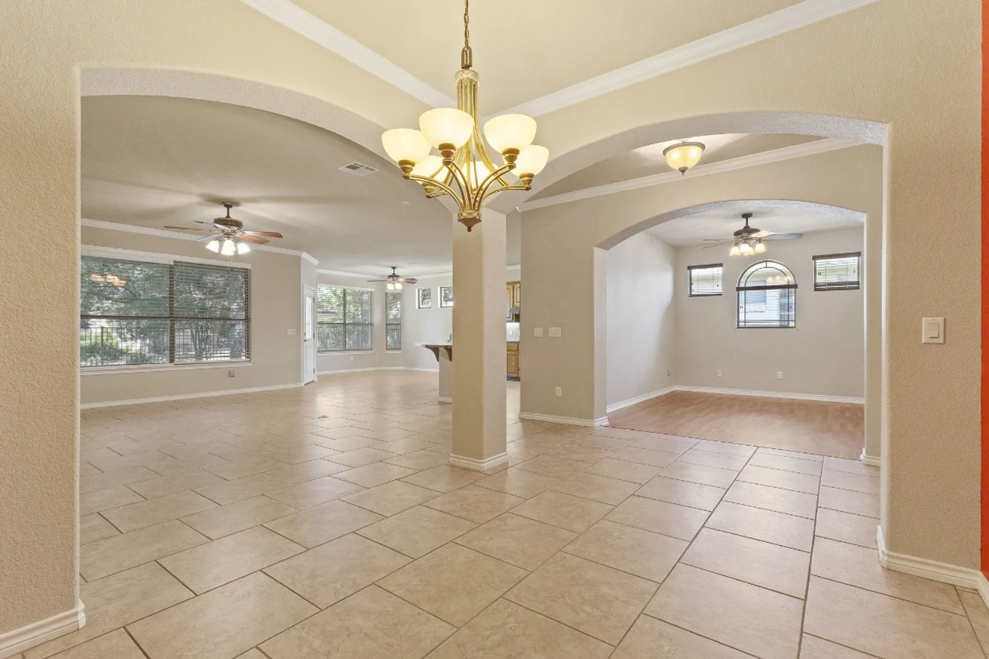 Property Slideshow image 6 of 38 | 1005 fort davis st, Georgetown, TX, 78633