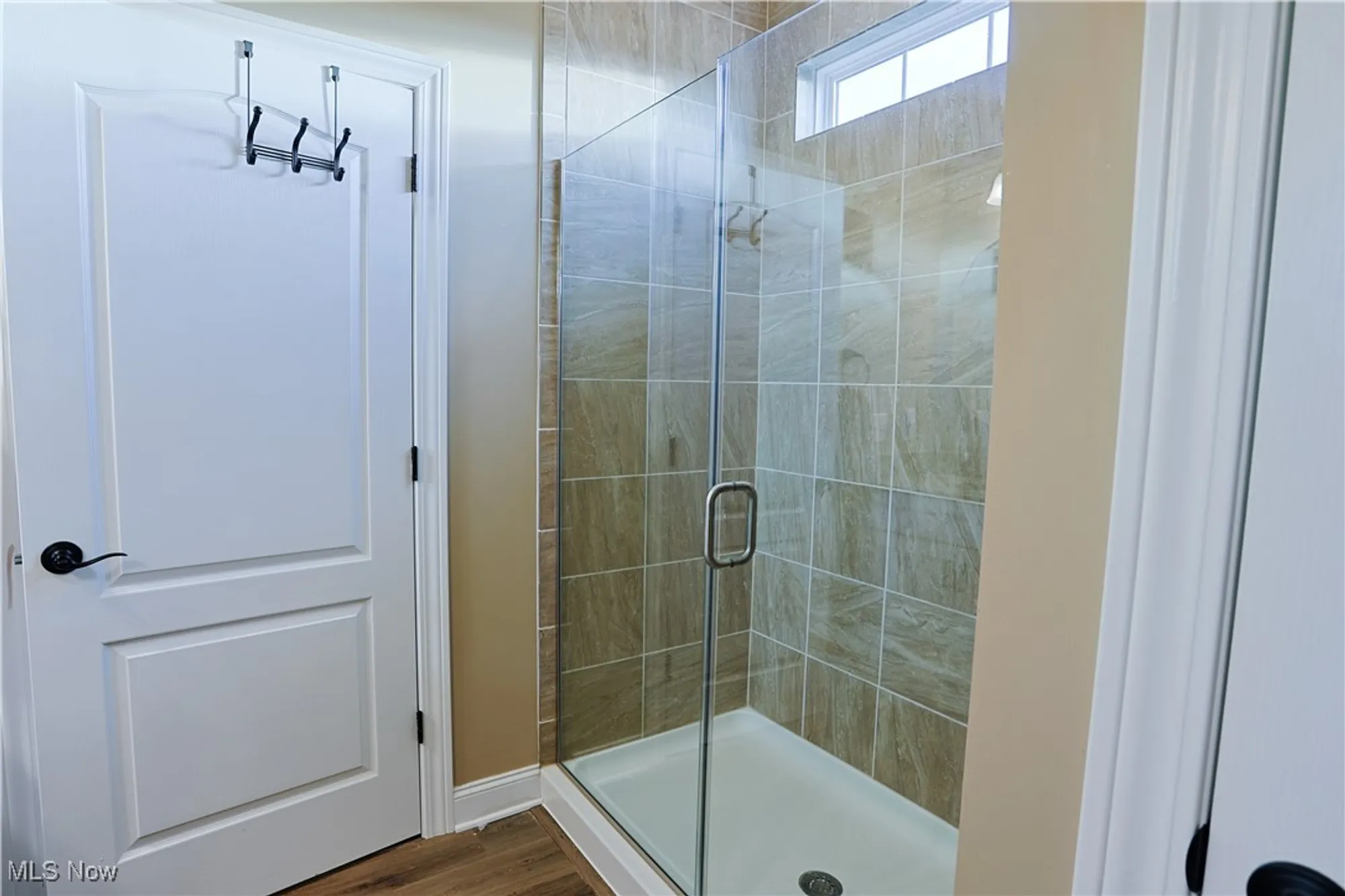 Property Slideshow image 6 of 28 | 601 cedar crest dr, Elyria, OH, 44035