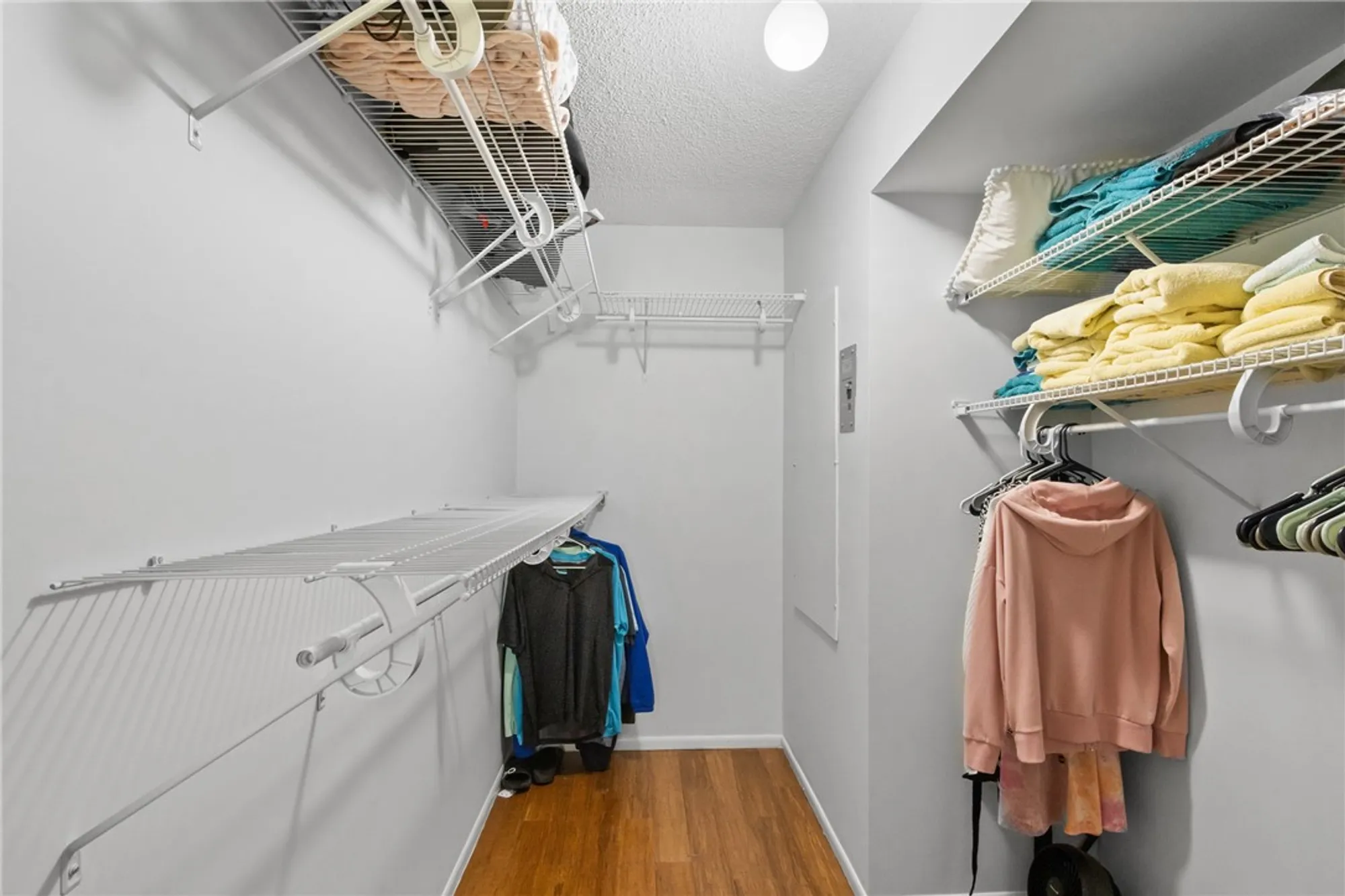 Property Slideshow image 16 of 36 | 25 plantation dr apt 206, Vero Beach, FL, 32966