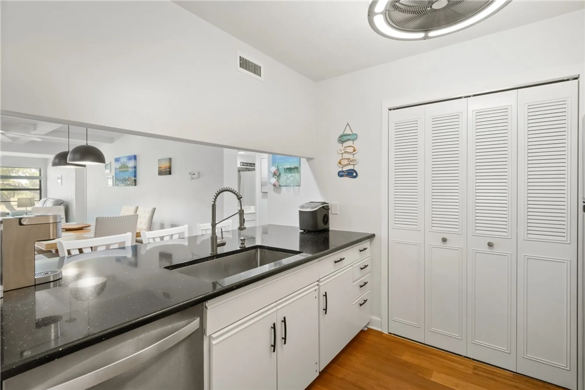 Property Slideshow image 4 of 36 | 25 plantation dr apt 206, Vero Beach, FL, 32966