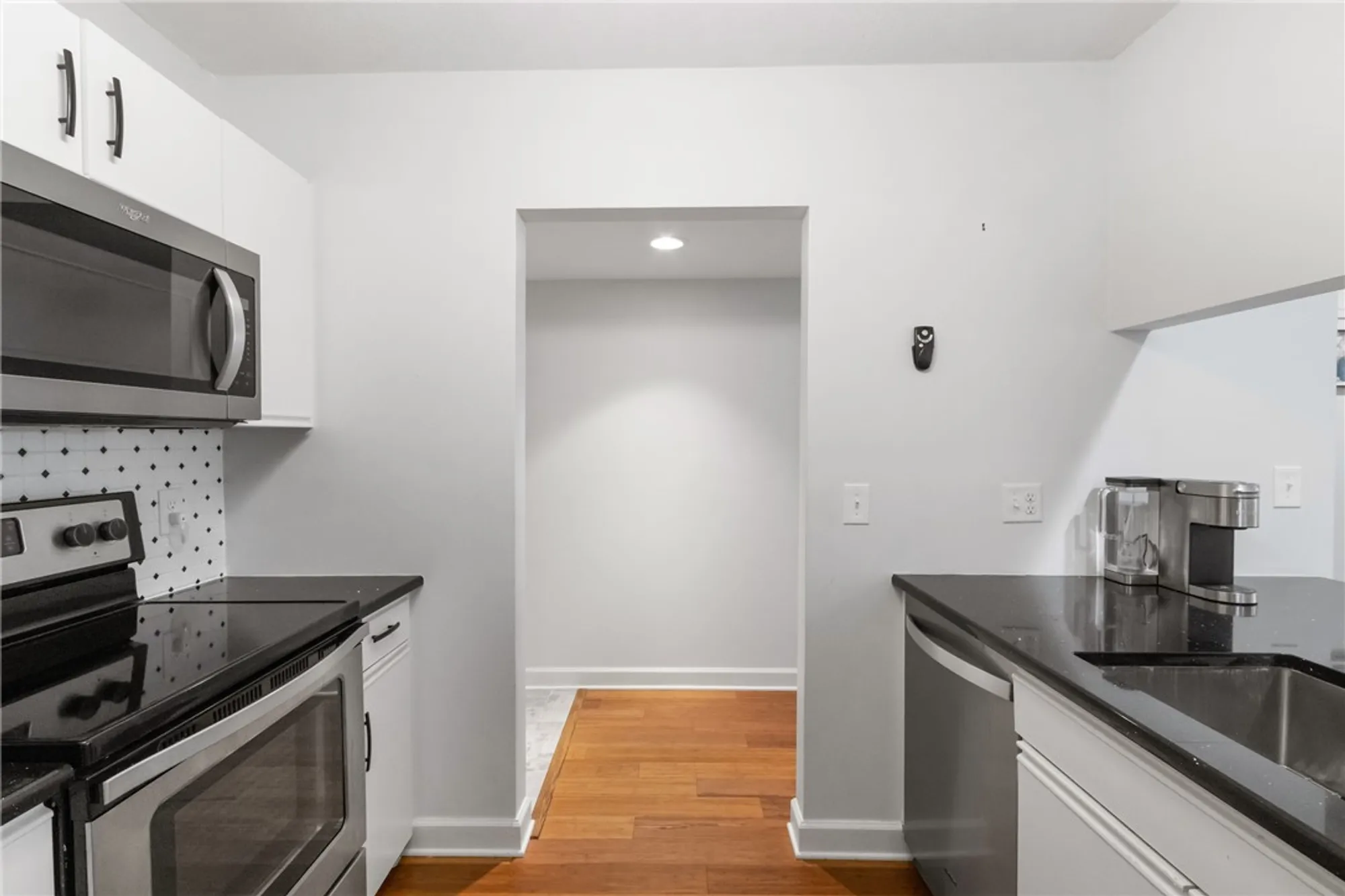 Property Slideshow image 5 of 36 | 25 plantation dr apt 206, Vero Beach, FL, 32966