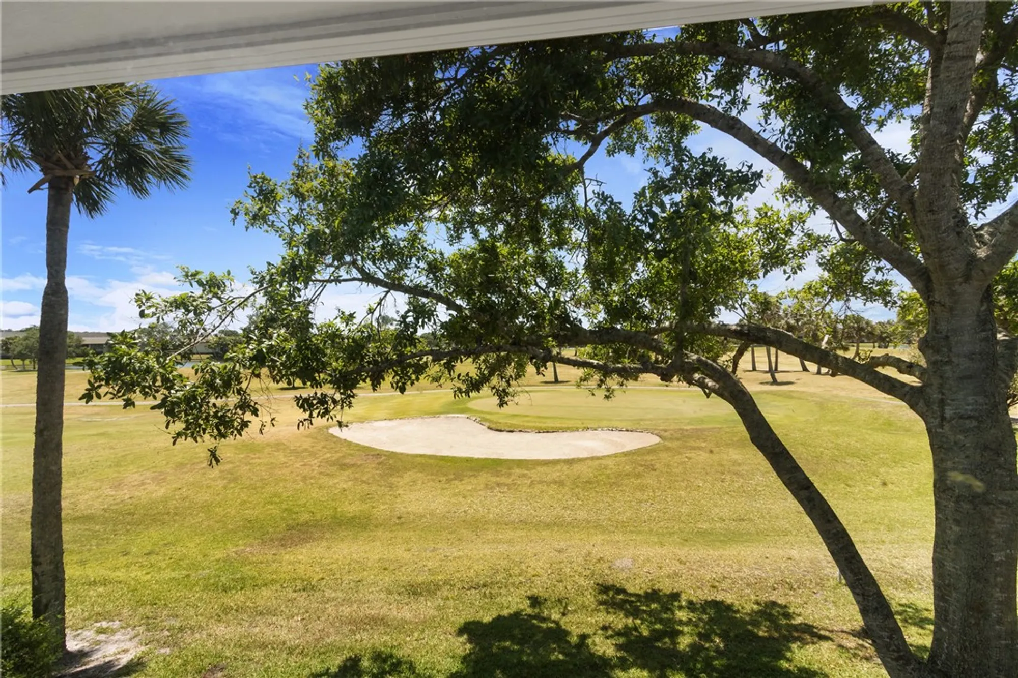 Property Slideshow image 9 of 36 | 25 plantation dr apt 206, Vero Beach, FL, 32966