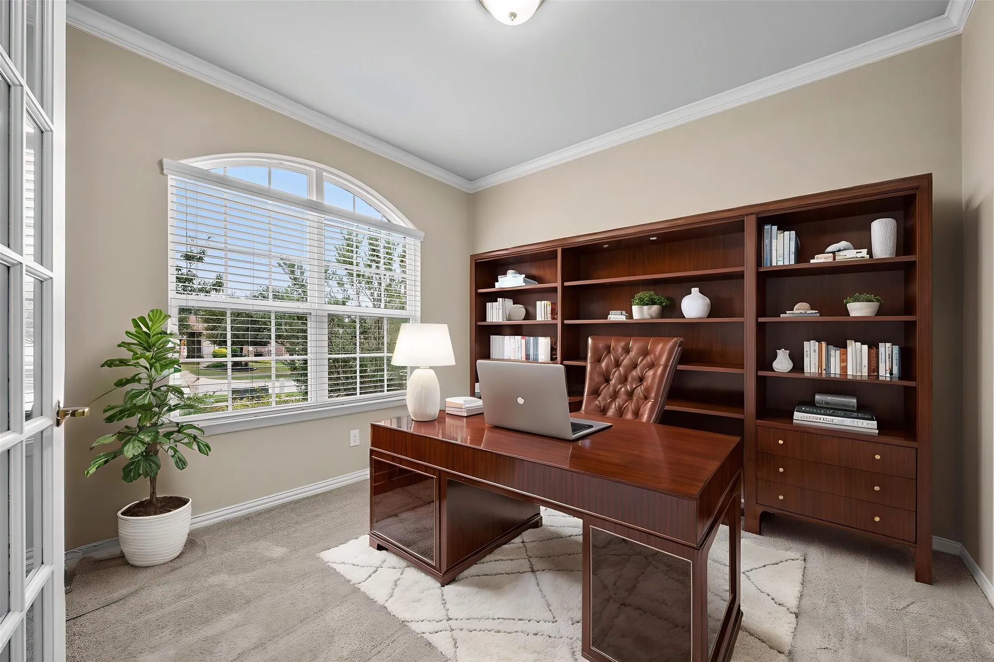 Property Slideshow image 4 of 34 | 6281 paragon dr, Frisco, TX, 75036