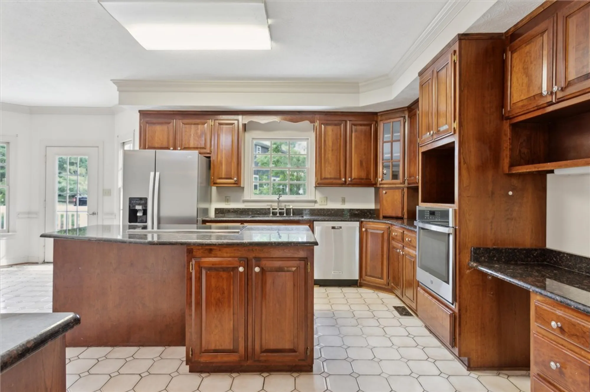 Property Slideshow image 4 of 50 | 2520 sanctuary dr, Williamsburg, VA, 23185