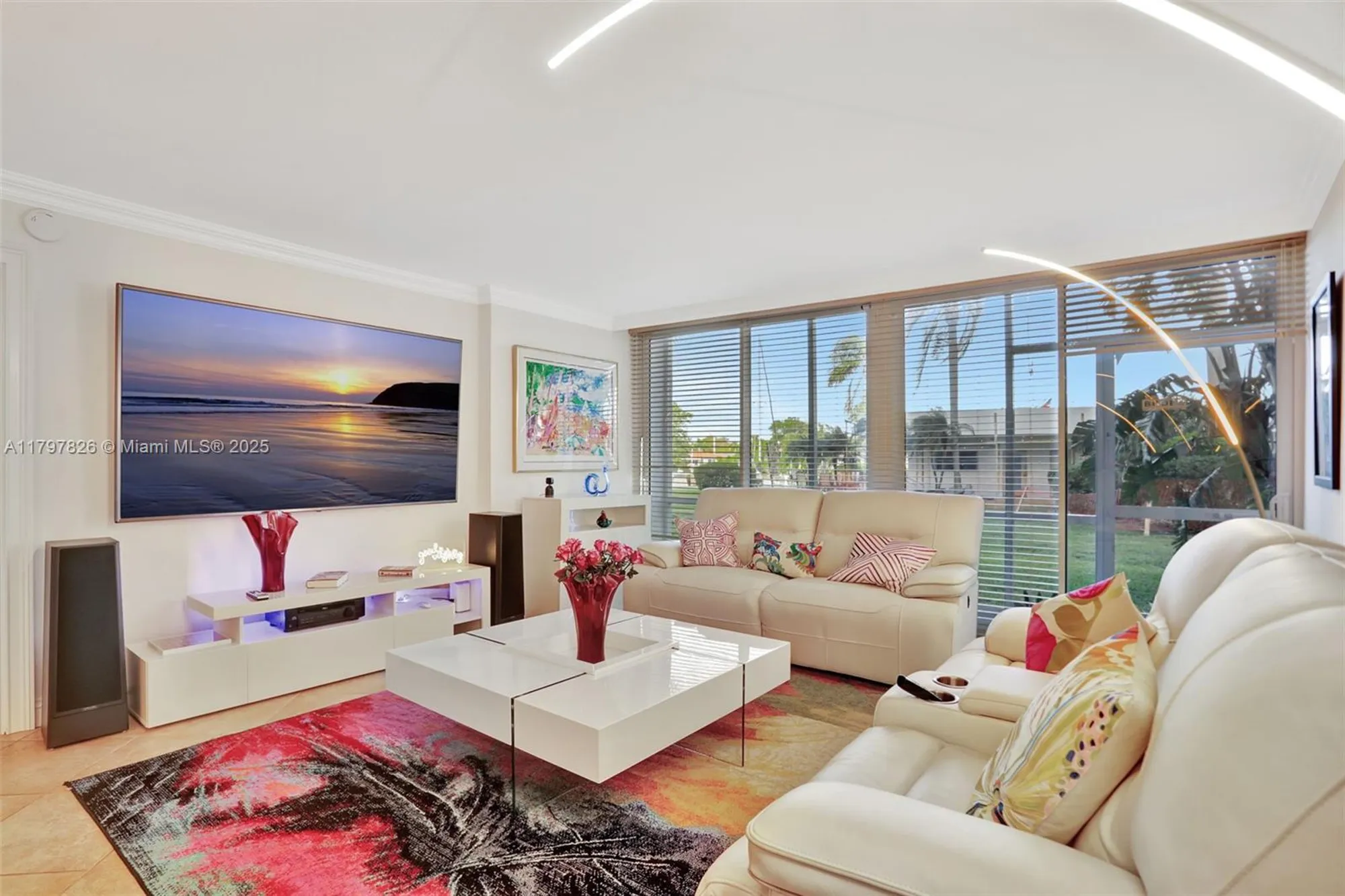 Property Slideshow image 10 of 37 | 2731 ne 14th street cswy 115, Pompano Beach, FL, 33062