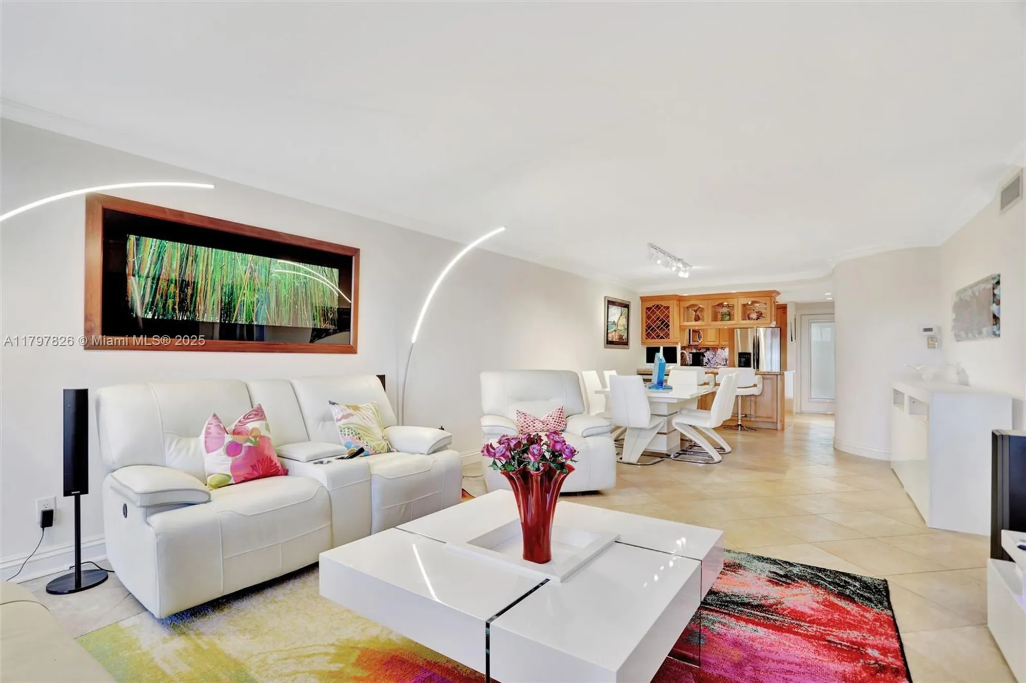 Property Slideshow image 12 of 37 | 2731 ne 14th street cswy 115, Pompano Beach, FL, 33062