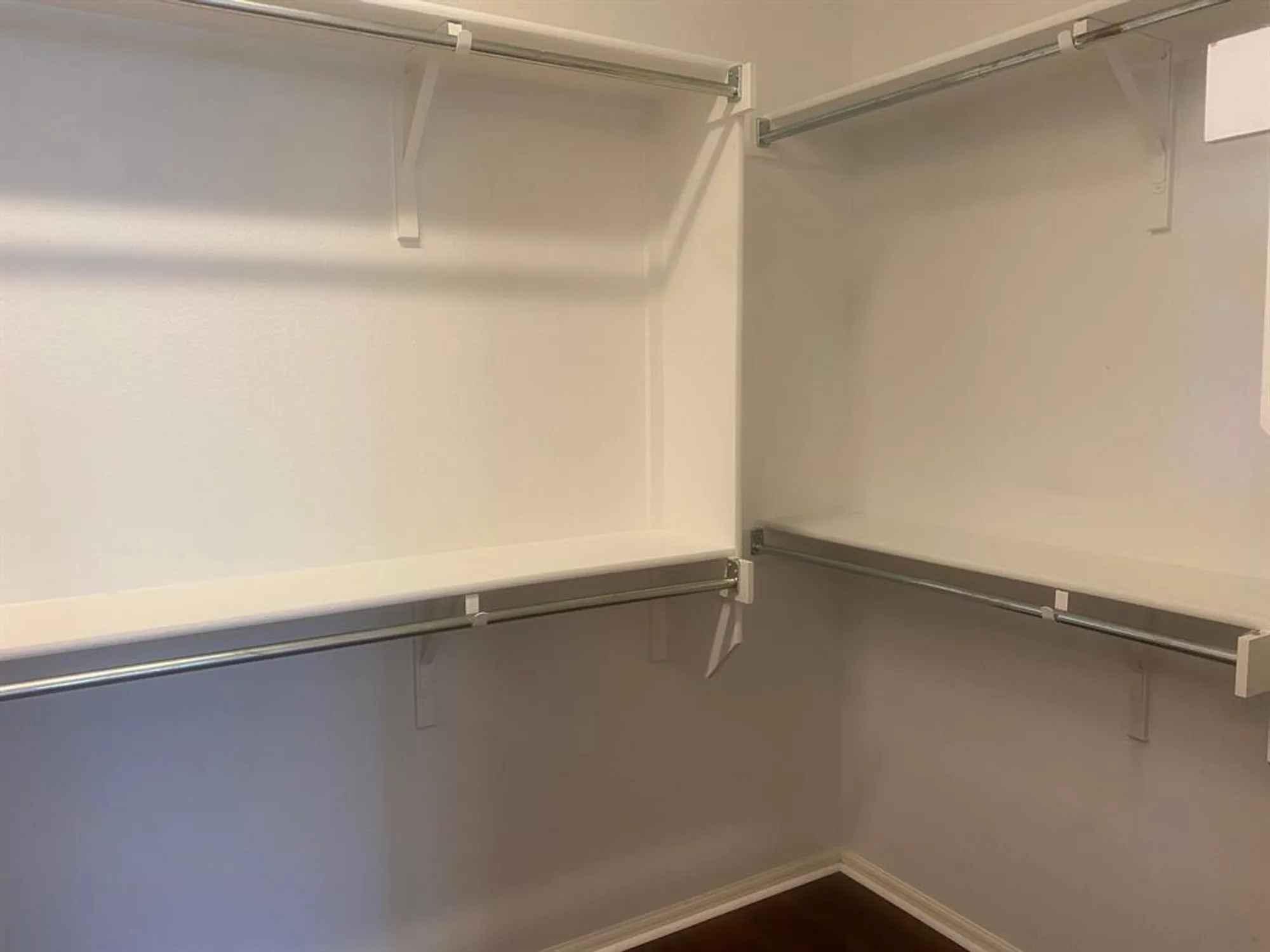 Property Slideshow image 16 of 34 | 721 independence creek ln, Georgetown, TX, 78633