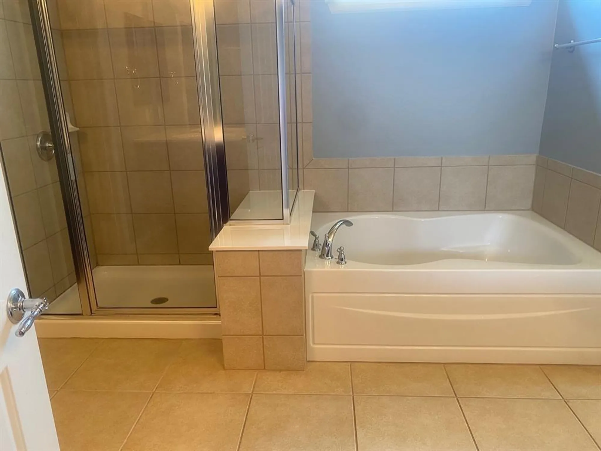 Property Slideshow image 17 of 34 | 721 independence creek ln, Georgetown, TX, 78633