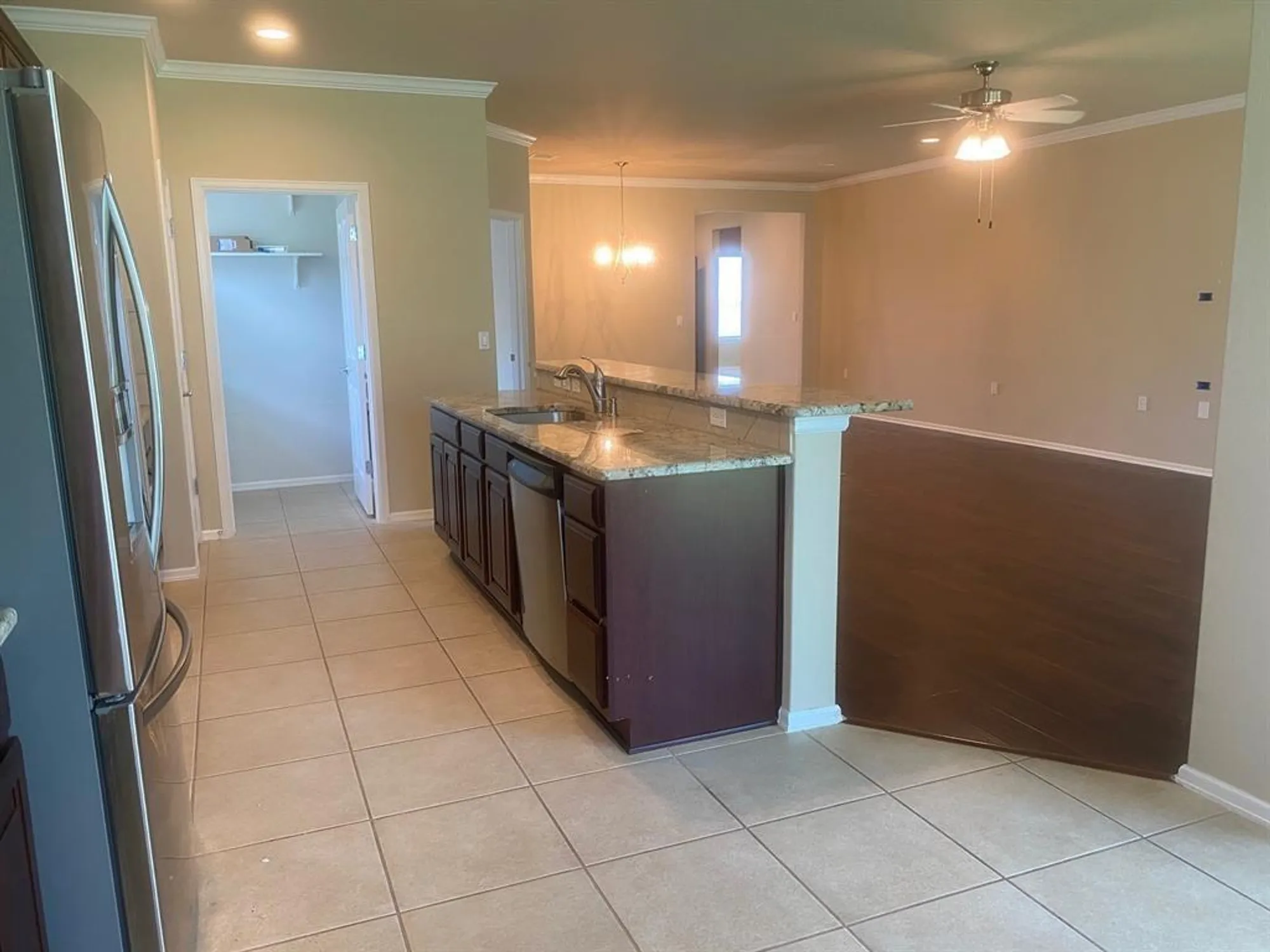 Property Slideshow image 8 of 34 | 721 independence creek ln, Georgetown, TX, 78633