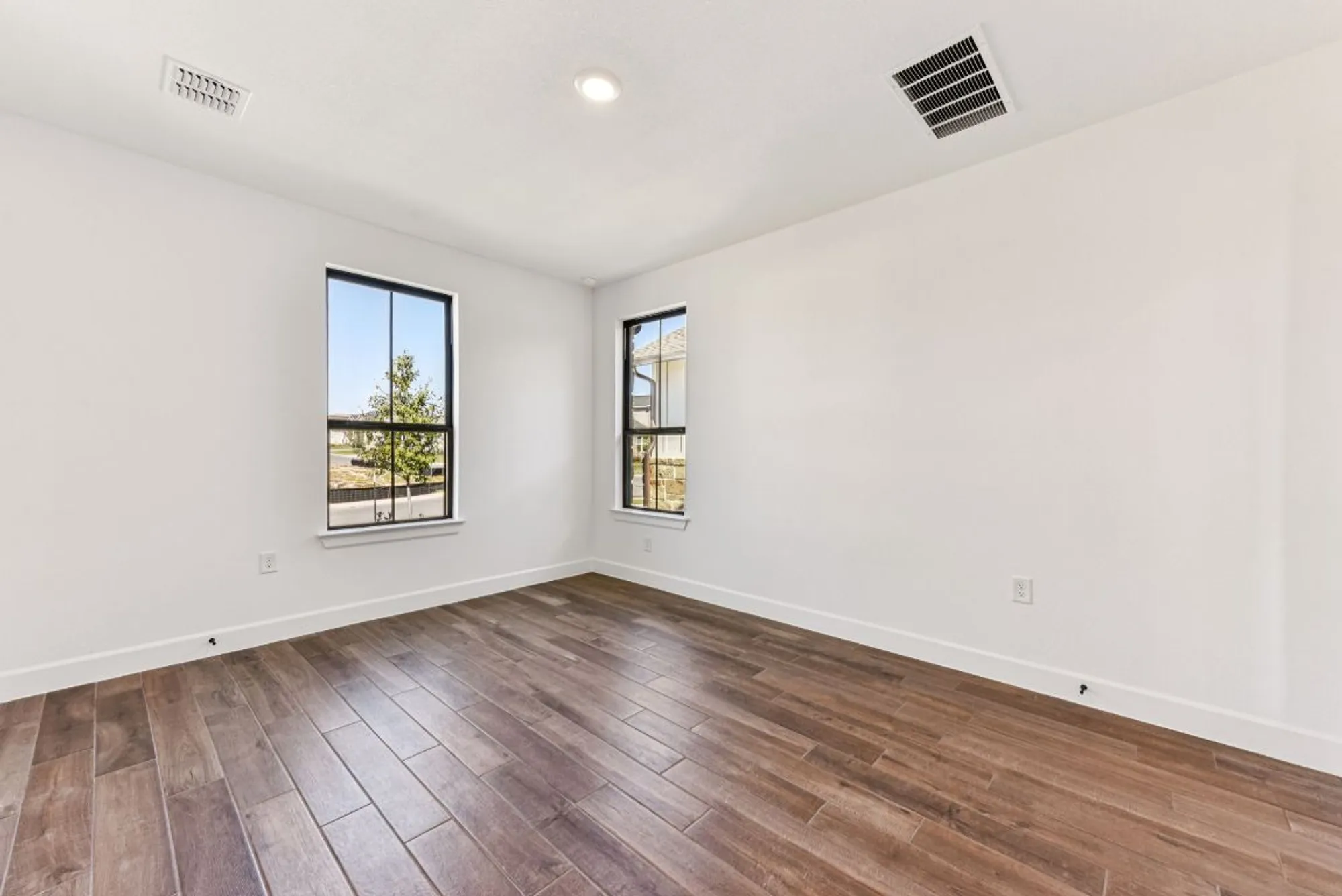 Property Slideshow image 24 of 40 | 203 olive blossom trl, San Marcos, TX, 78666