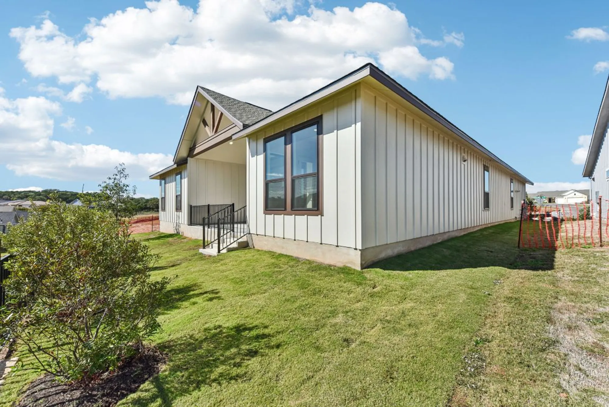 Property Slideshow image 36 of 40 | 203 olive blossom trl, San Marcos, TX, 78666