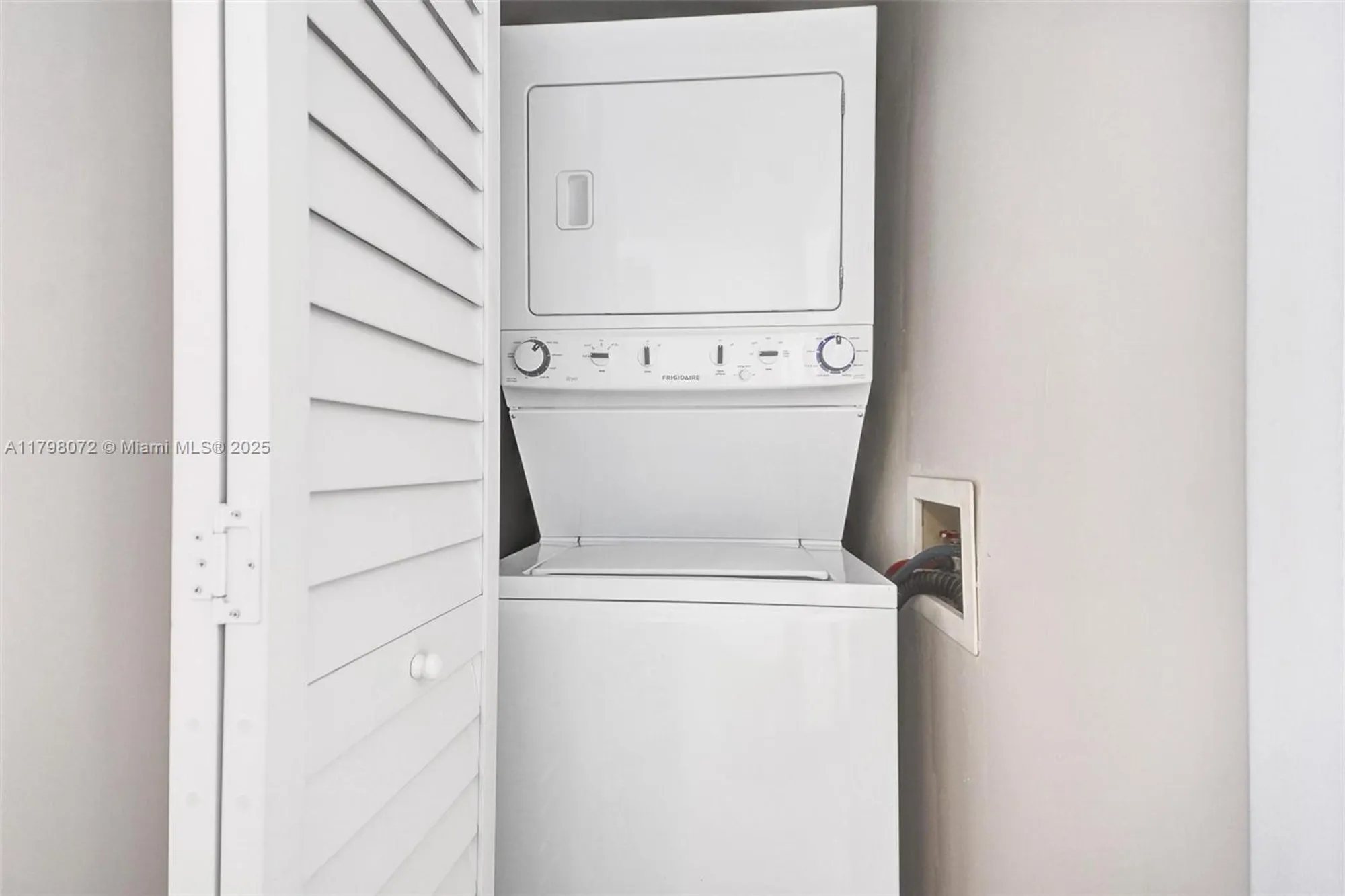 Property Slideshow image 28 of 58 | 1201 s ocean dr apt 316s, Hollywood, FL, 33019