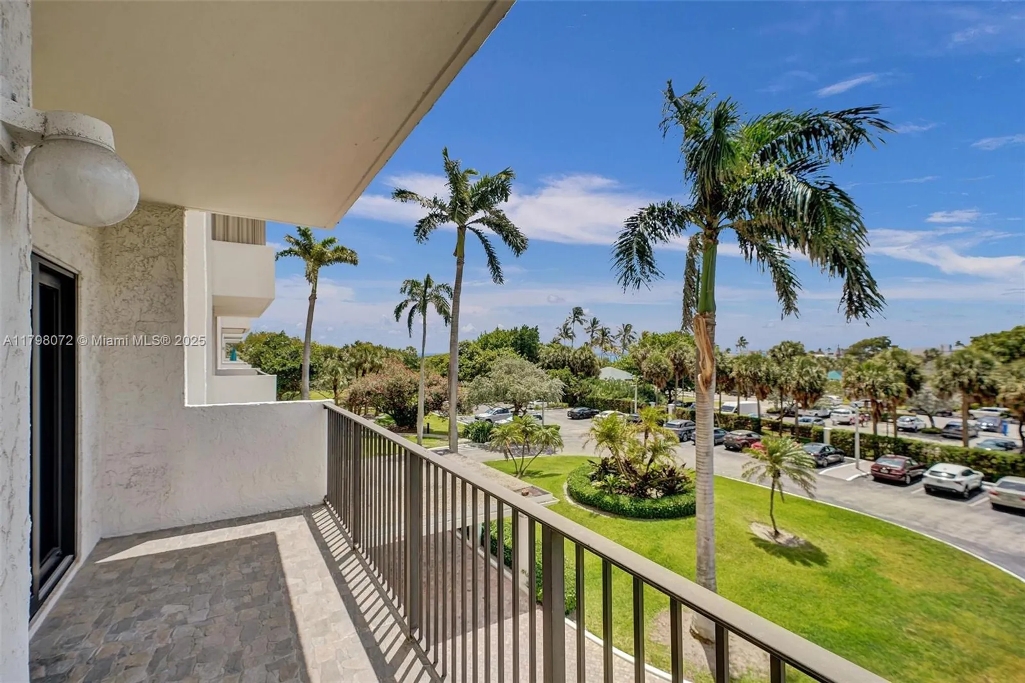 Property Slideshow image 35 of 58 | 1201 s ocean dr apt 316s, Hollywood, FL, 33019