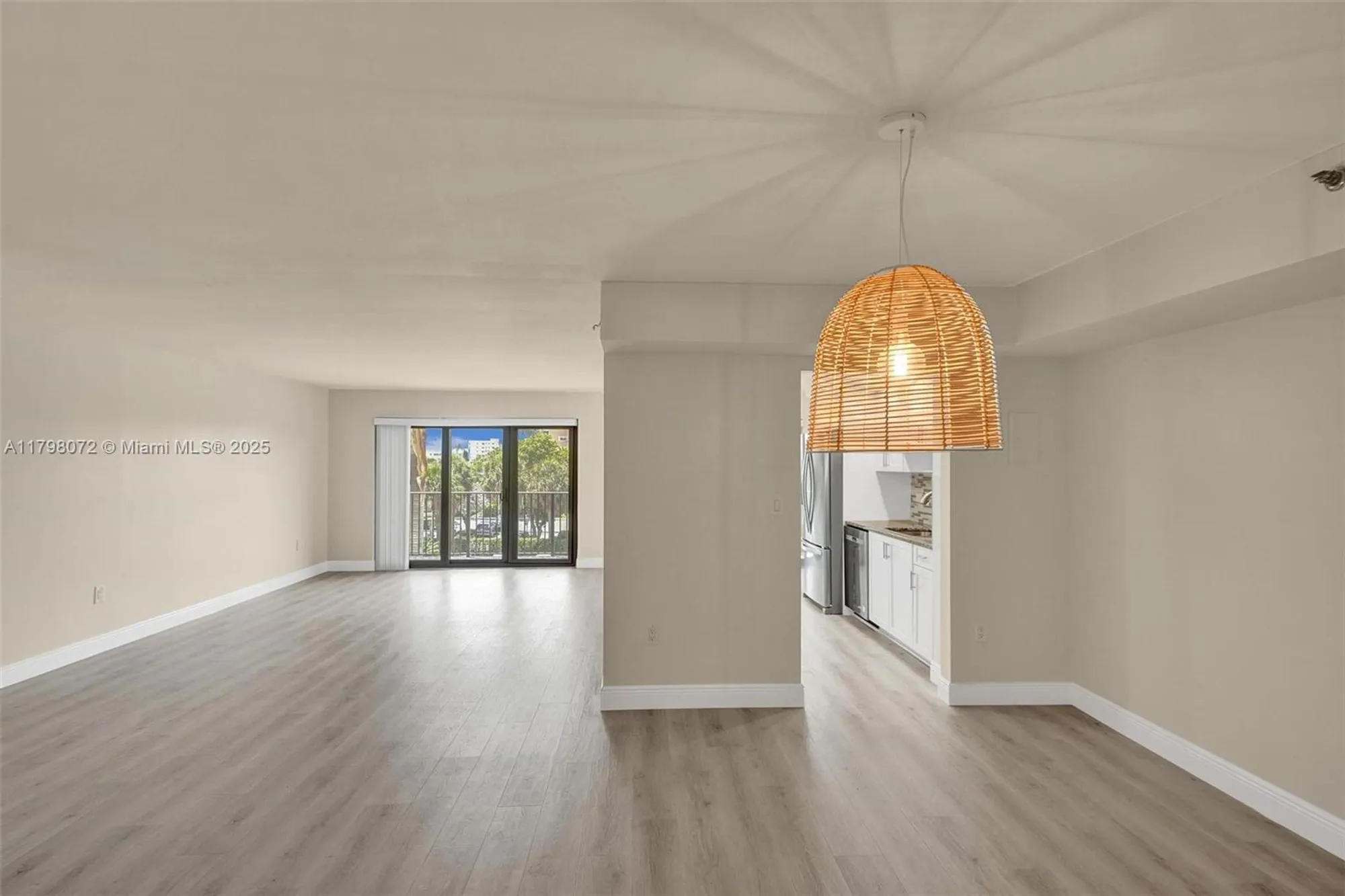 Property Slideshow image 4 of 58 | 1201 s ocean dr apt 316s, Hollywood, FL, 33019