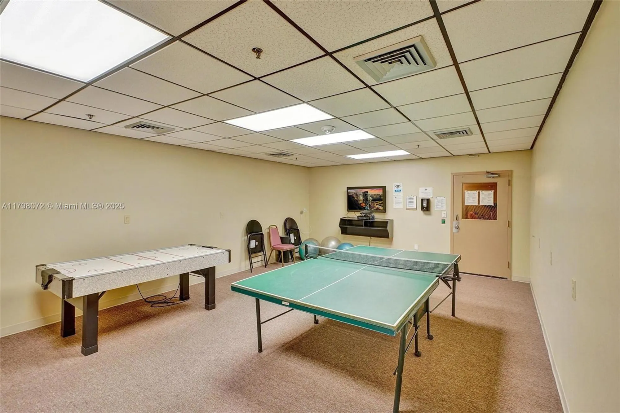 Property Slideshow image 56 of 58 | 1201 s ocean dr apt 316s, Hollywood, FL, 33019