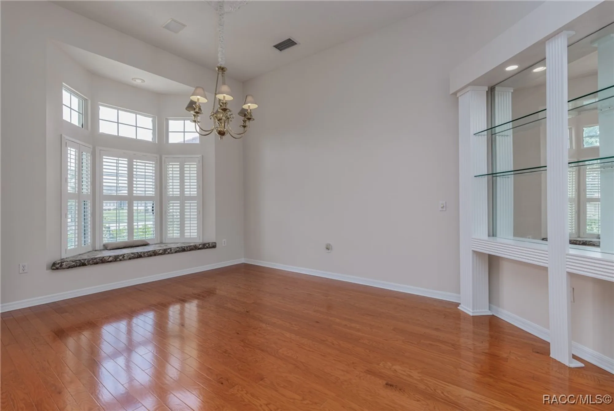 Property Slideshow image 8 of 58 | 361 w greenberg ct, Hernando, FL, 34442