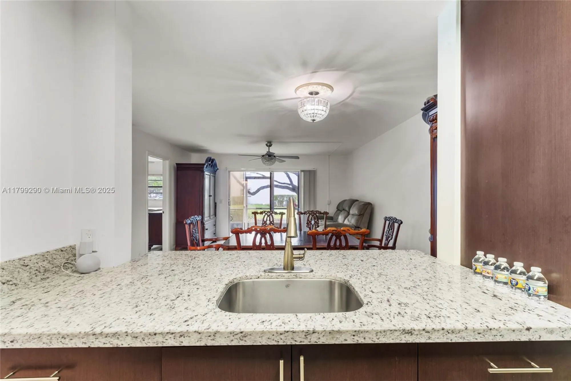 Property Slideshow image 6 of 28 | 12501 sw 14th st apt 108r, Pembroke Pines, FL, 33027