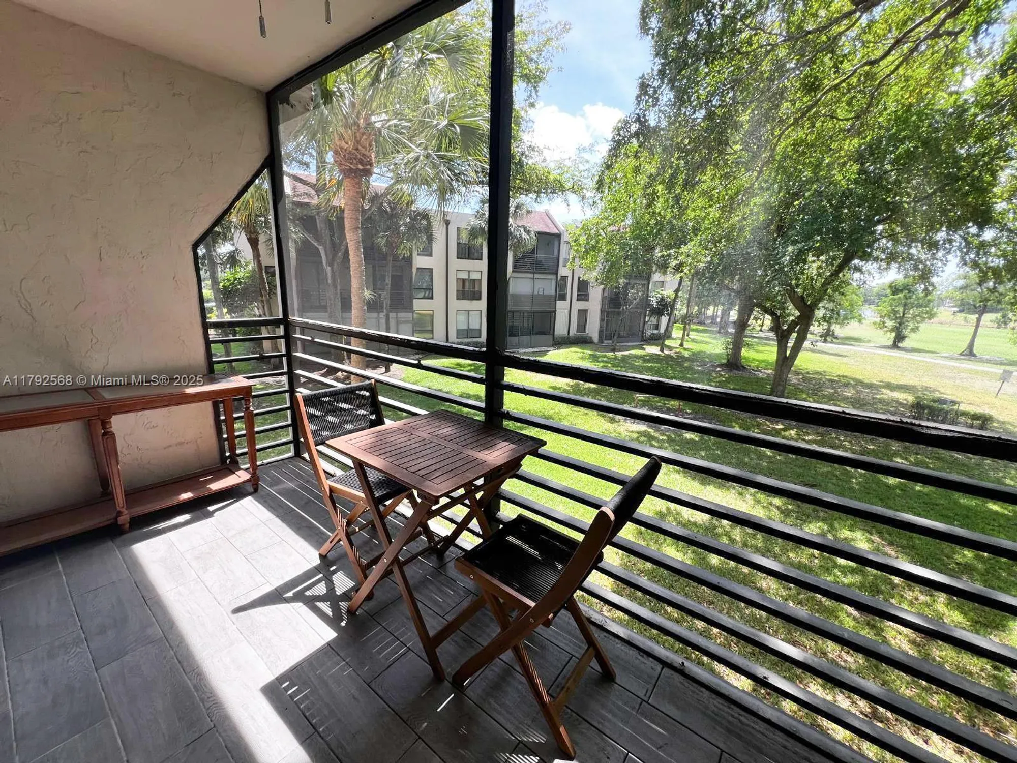 Property Slideshow image 13 of 42 | 7950 w mcnab rd 222, Tamarac, FL, 33321