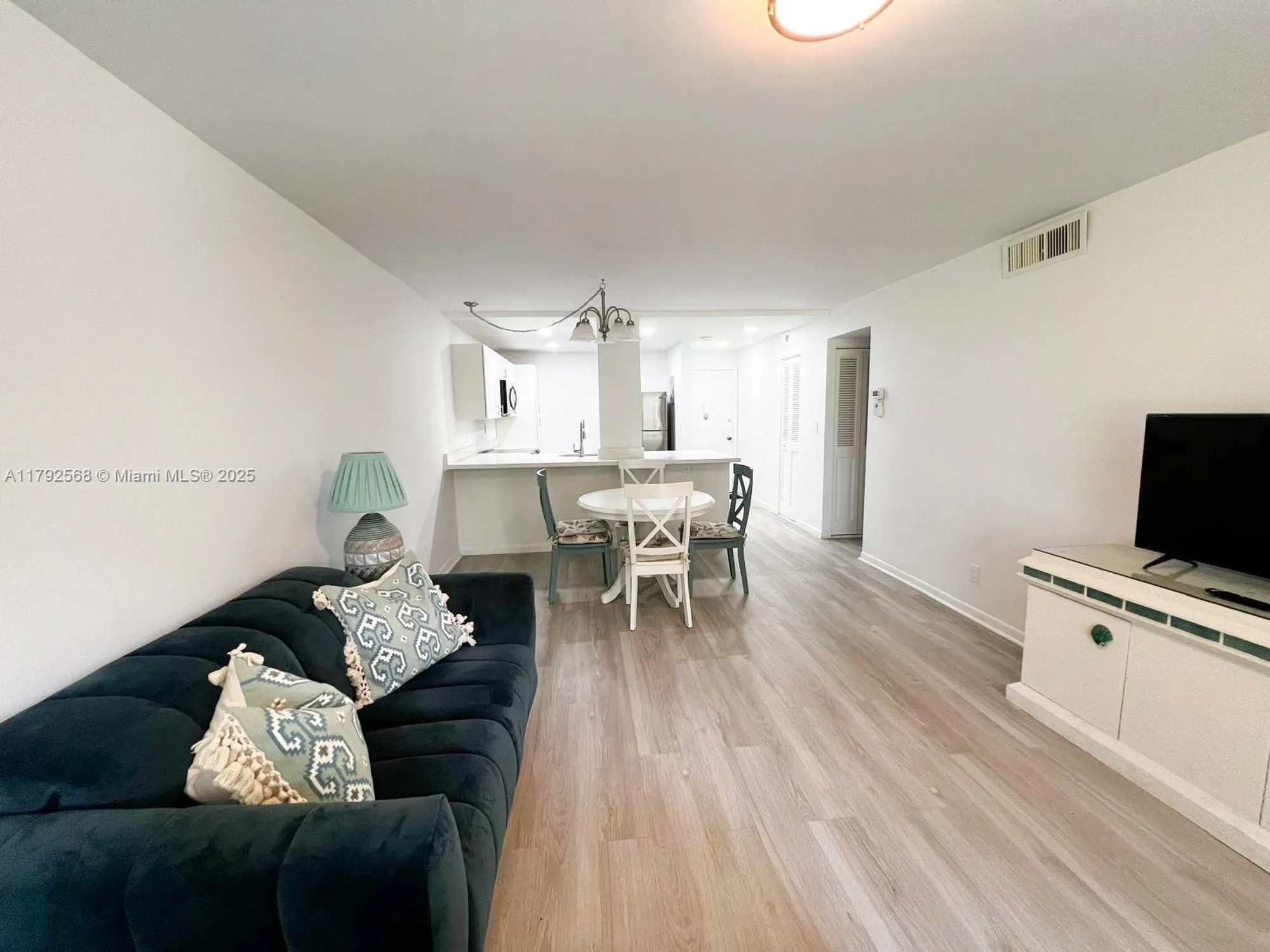 Property Slideshow image 25 of 42 | 7950 w mcnab rd 222, Tamarac, FL, 33321