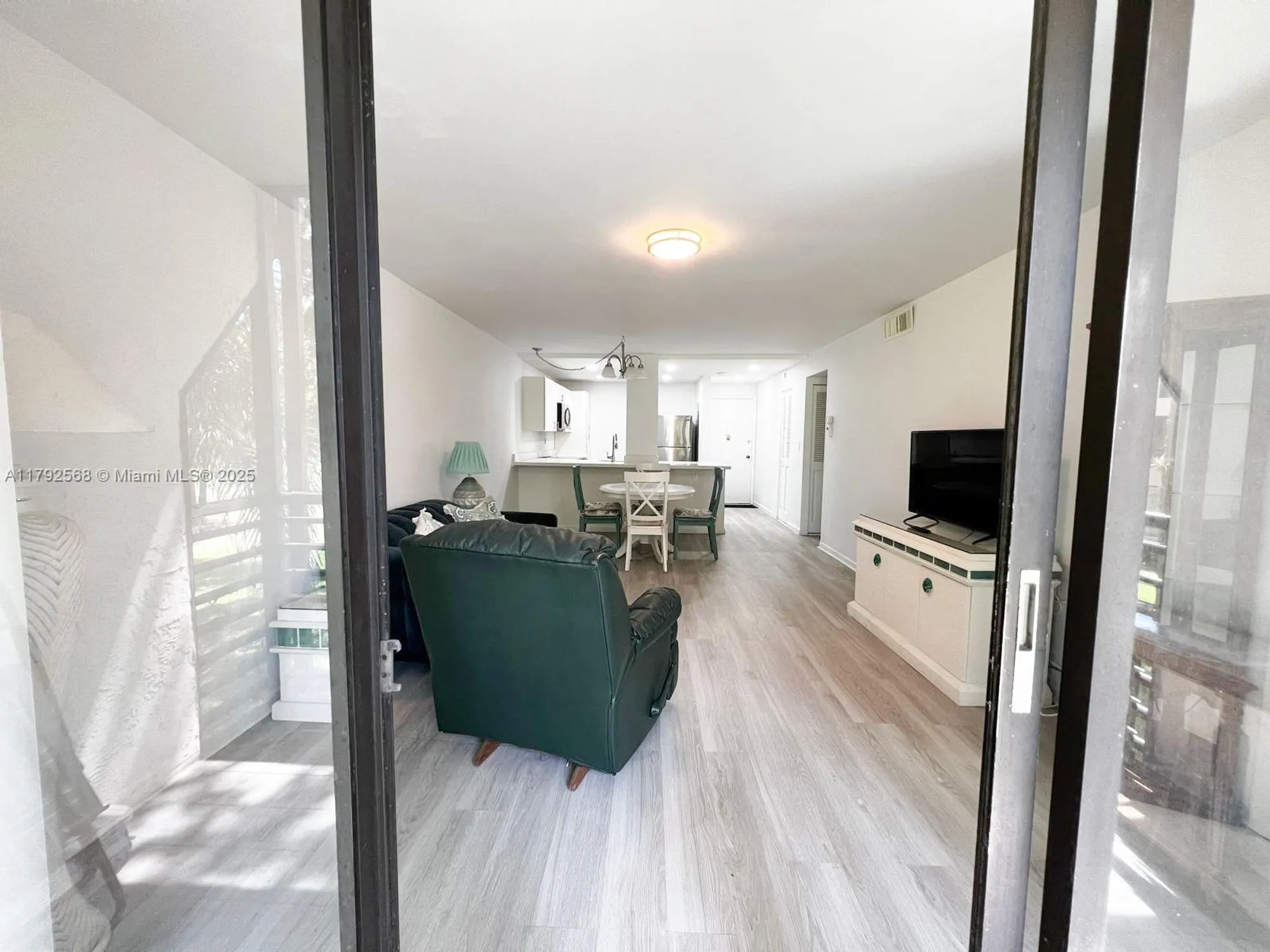 Property Slideshow image 27 of 42 | 7950 w mcnab rd 222, Tamarac, FL, 33321