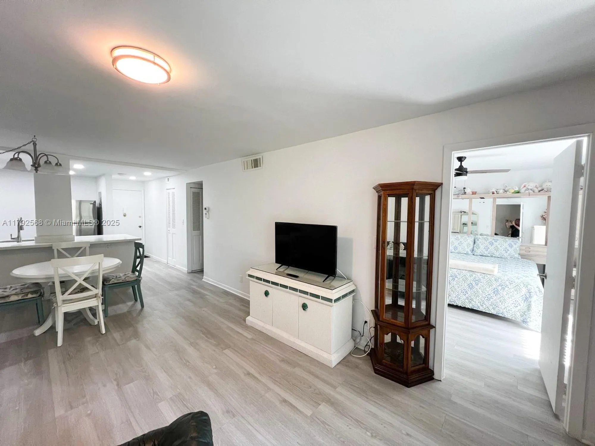 Property Slideshow image 28 of 42 | 7950 w mcnab rd 222, Tamarac, FL, 33321