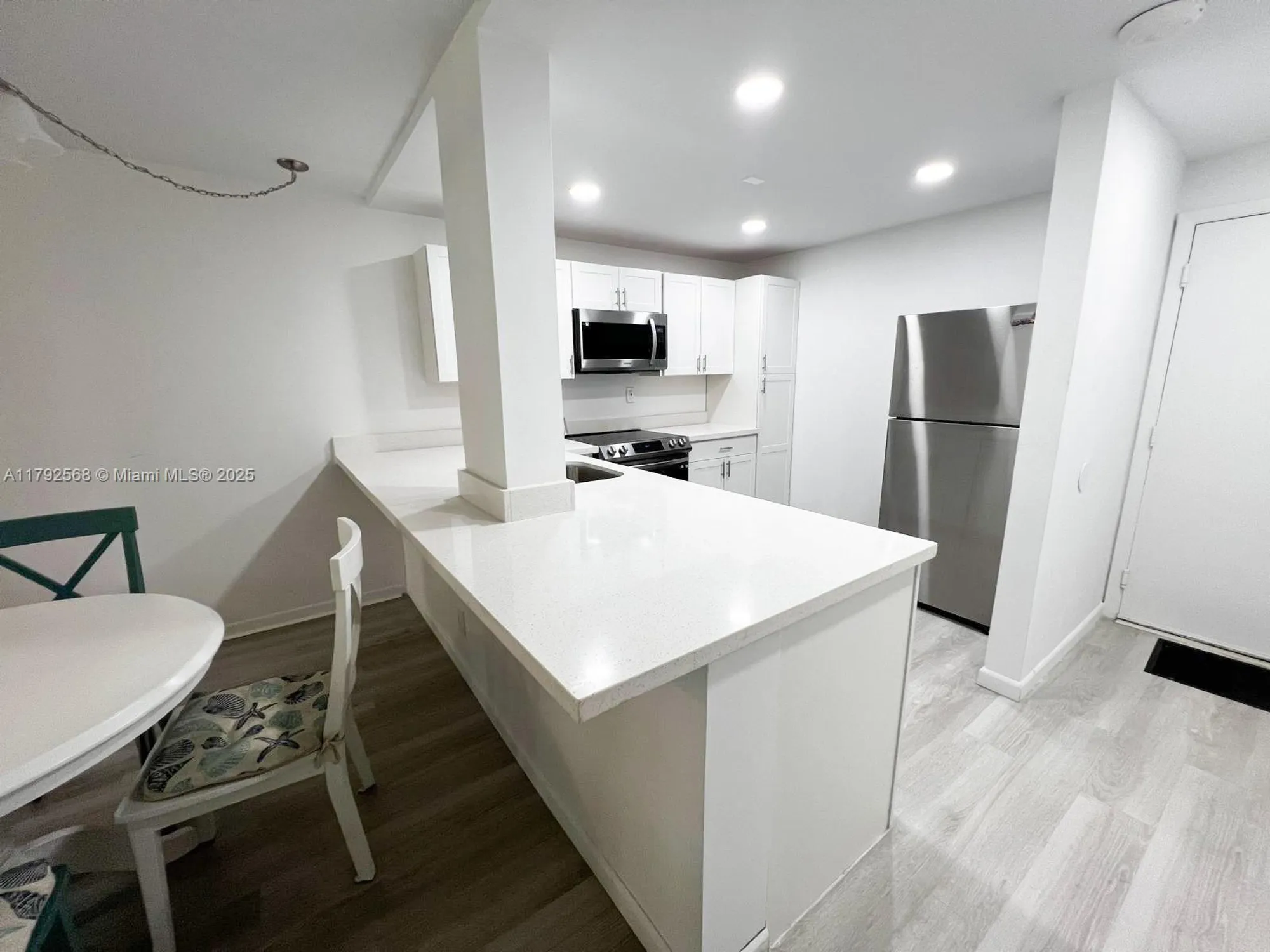 Property Slideshow image 22 of 42 | 7950 w mcnab rd 222, Tamarac, FL, 33321