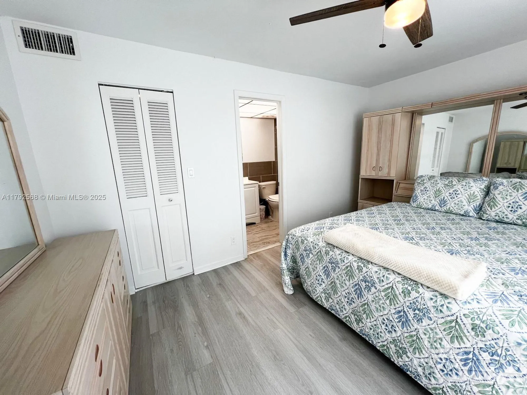 Property Slideshow image 31 of 42 | 7950 w mcnab rd 222, Tamarac, FL, 33321