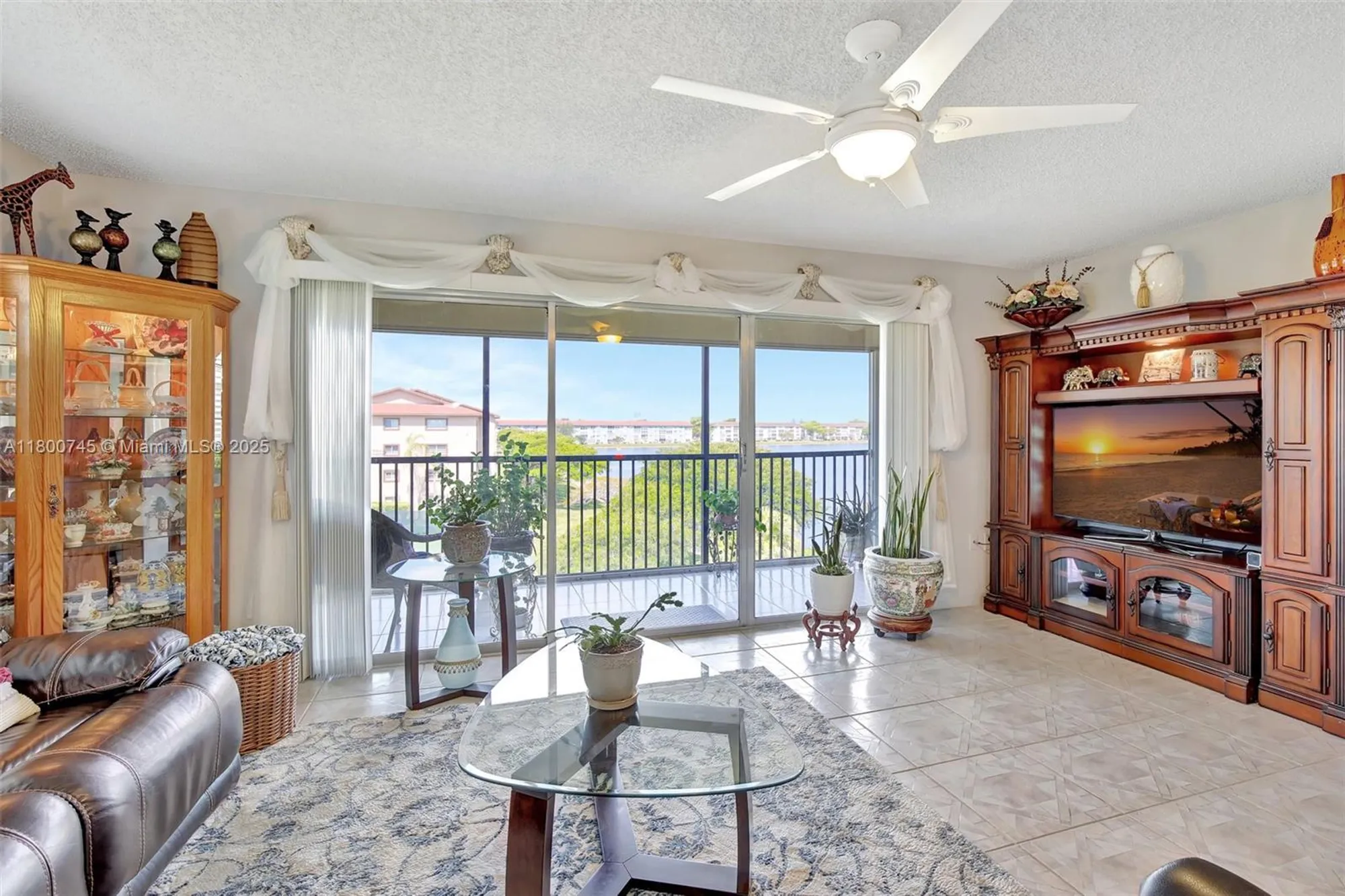 Property Slideshow image 34 of 63 | 1500 sw 131st way 401n, Pembroke Pines, FL, 33027