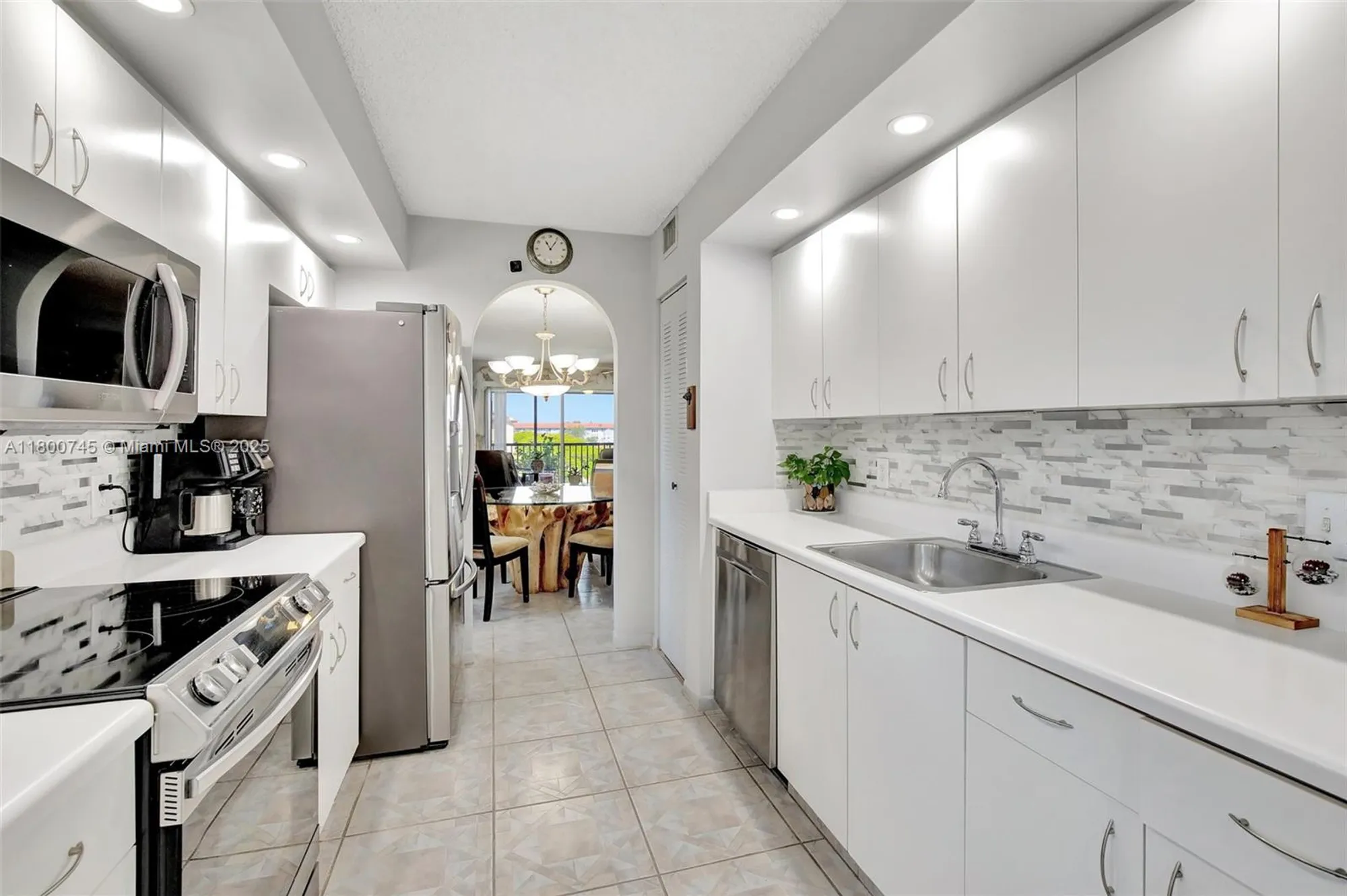 Property Slideshow image 3 of 63 | 1500 sw 131st way 401n, Pembroke Pines, FL, 33027