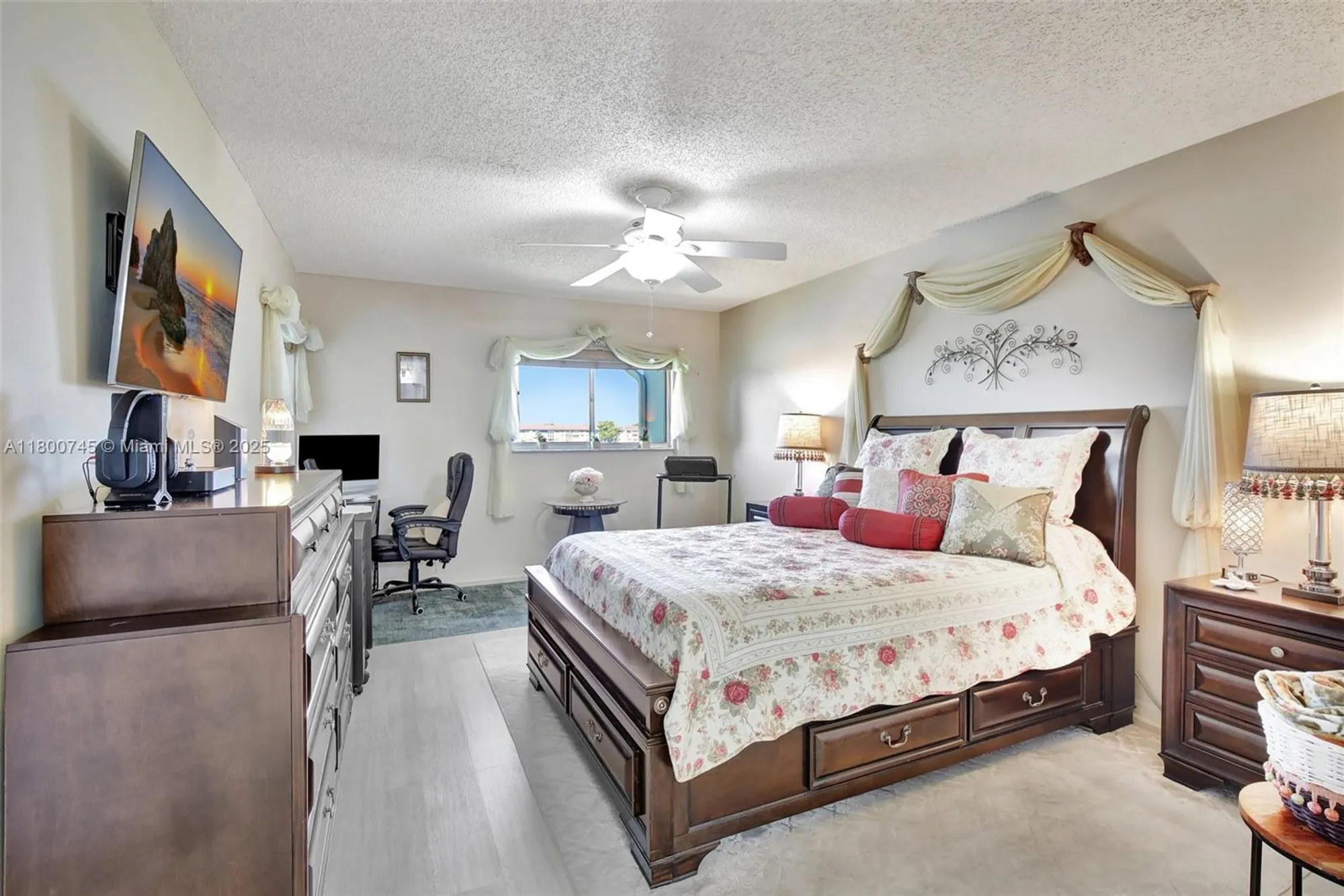 Property Slideshow image 44 of 63 | 1500 sw 131st way 401n, Pembroke Pines, FL, 33027