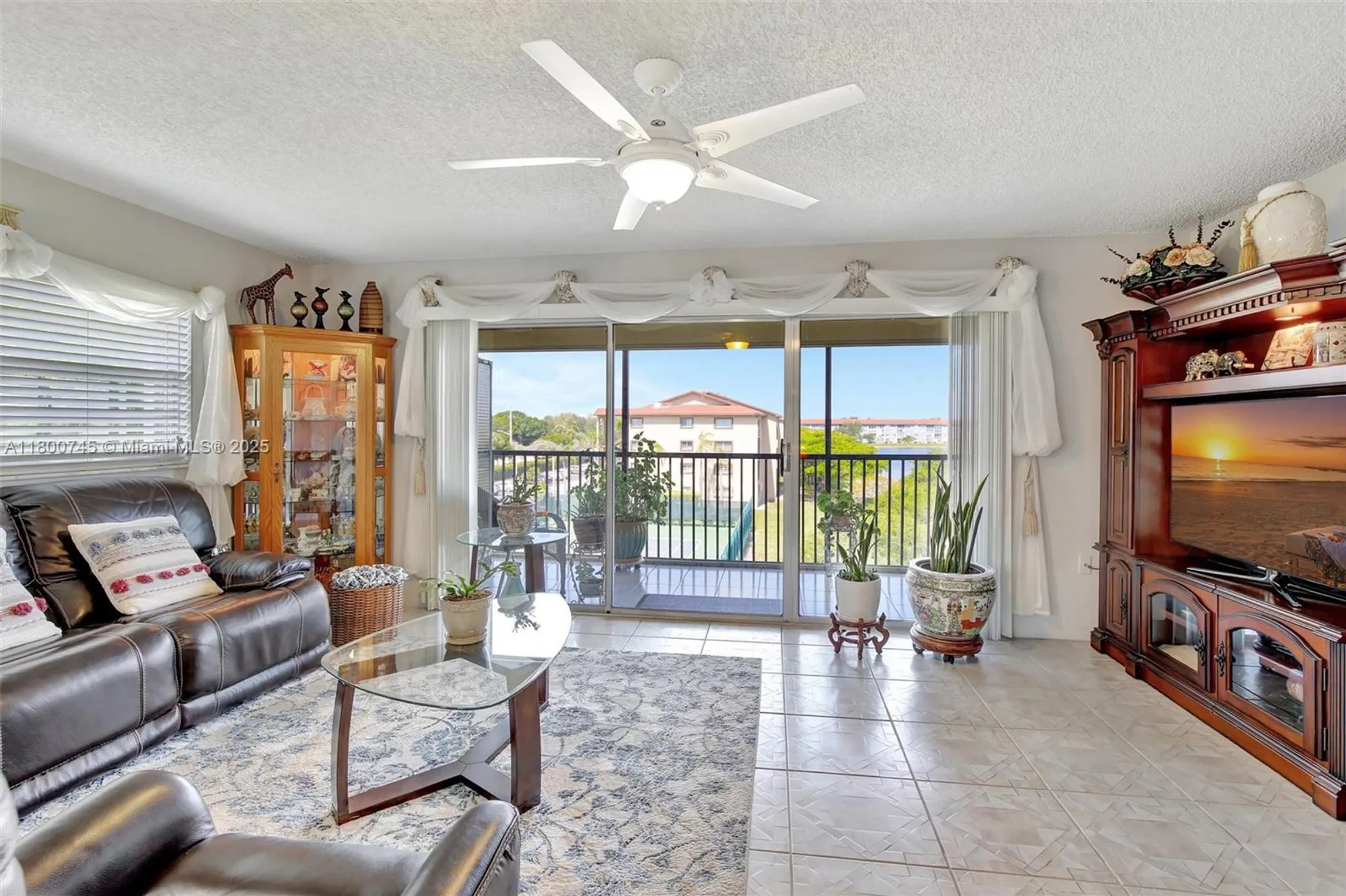 Property Slideshow image 5 of 63 | 1500 sw 131st way 401n, Pembroke Pines, FL, 33027