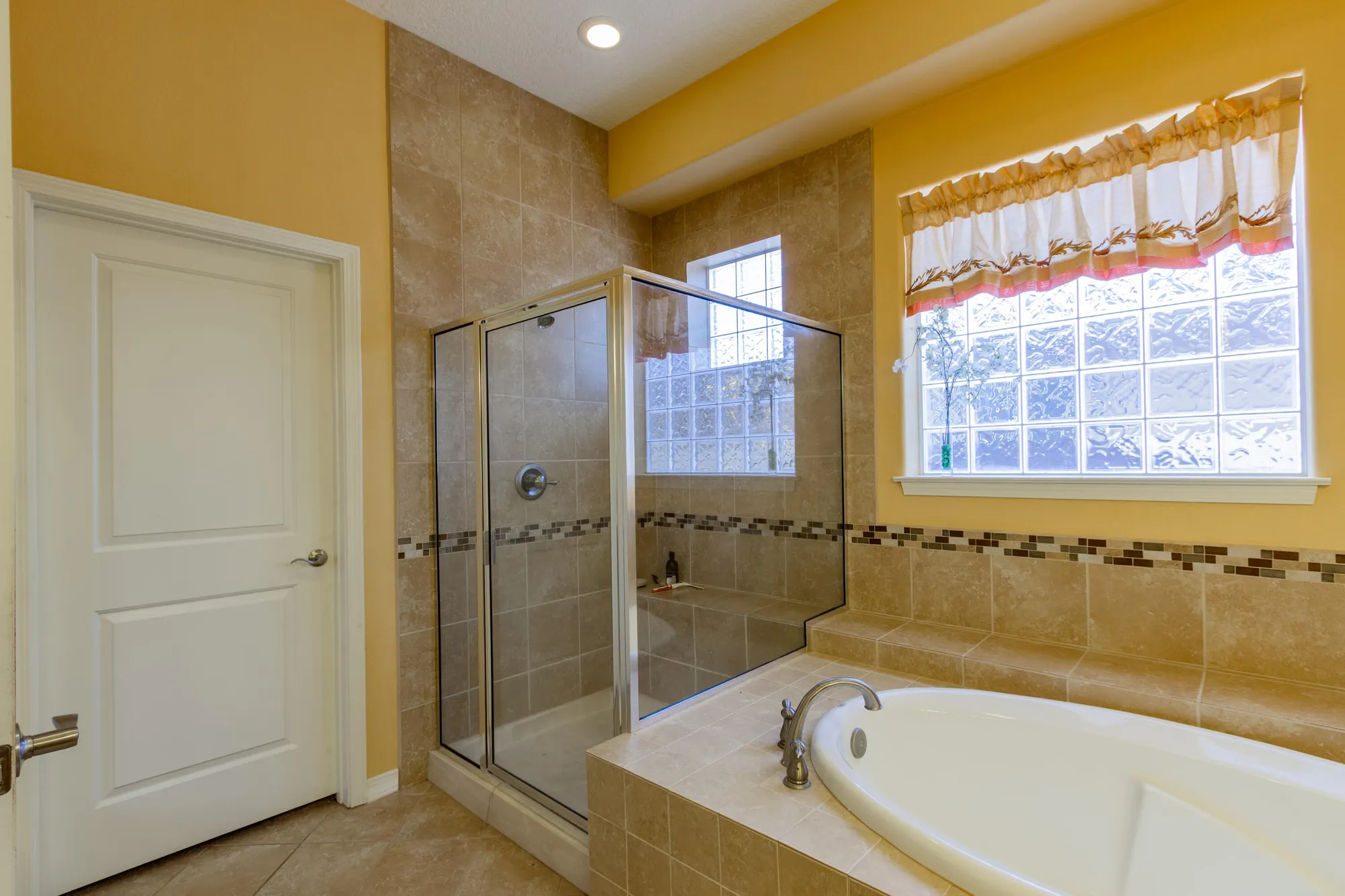 Property Slideshow image 19 of 35 | 301 zuni river cir, Los Lunas, NM, 87031