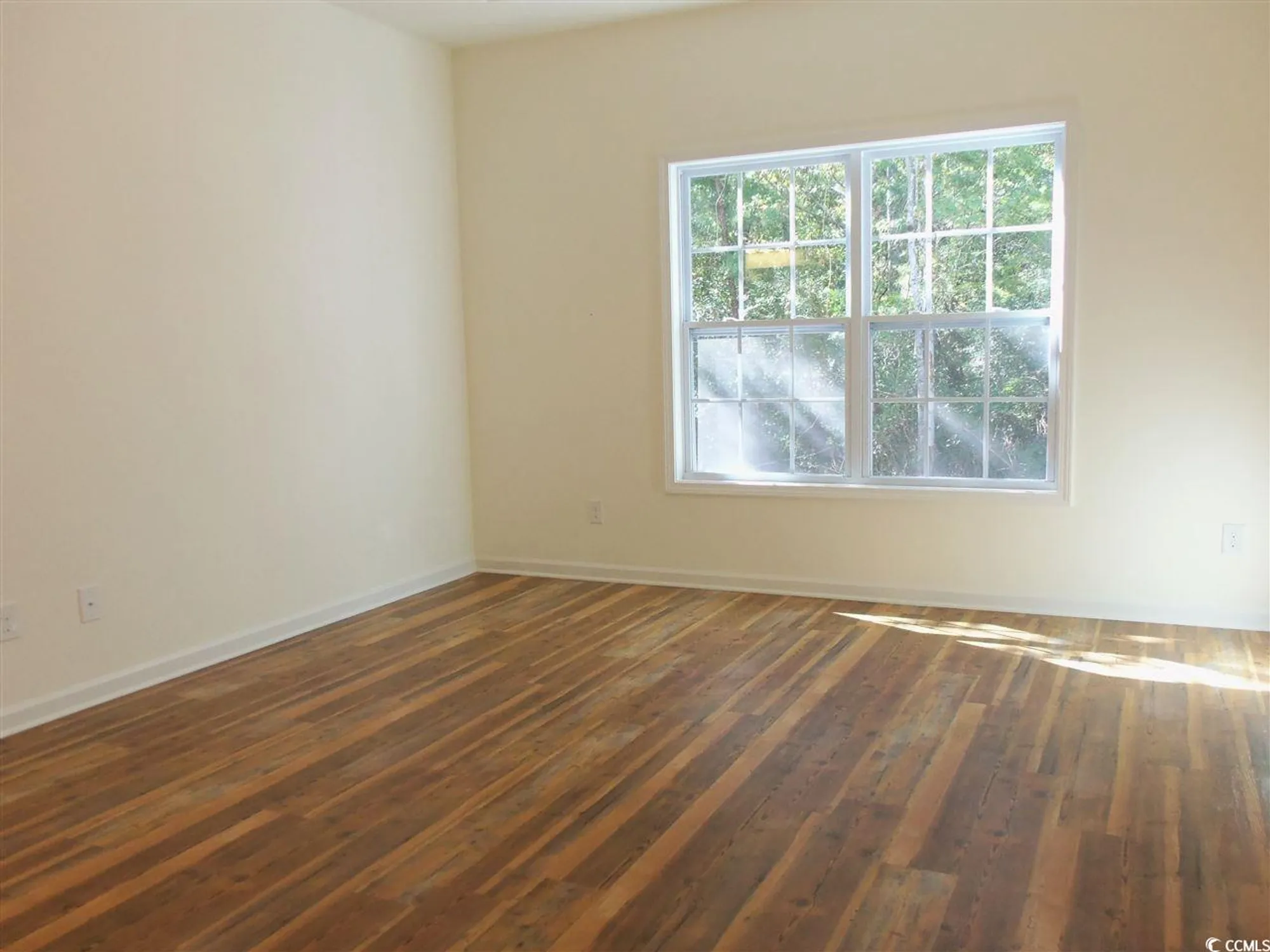 Property Slideshow image 21 of 36 | 501 aft ct # 101, Murrells Inlet, SC, 29576