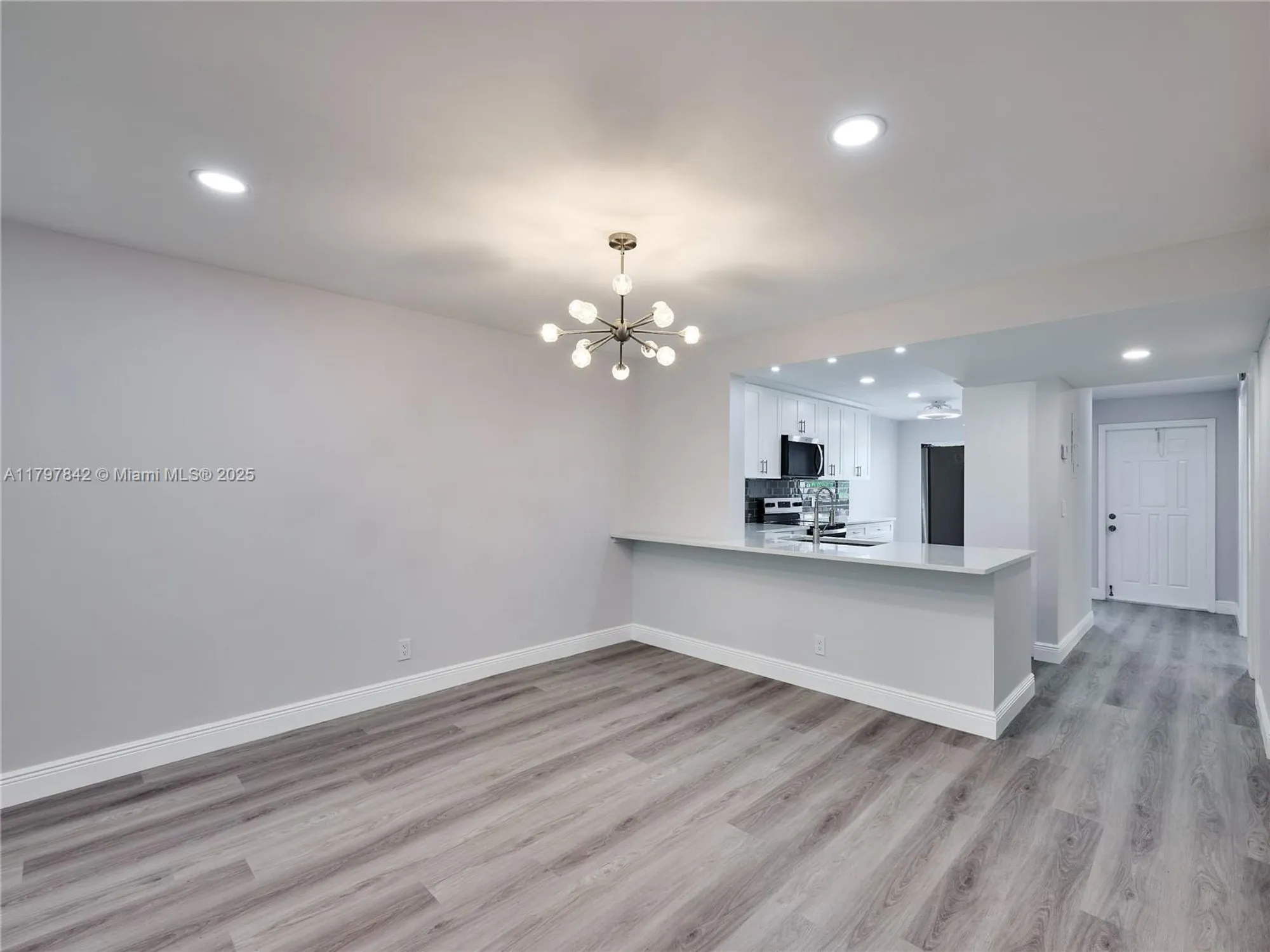 Property Slideshow image 38 of 76 | 5380 cedar lake dr 204, Boynton Beach, FL, 33437