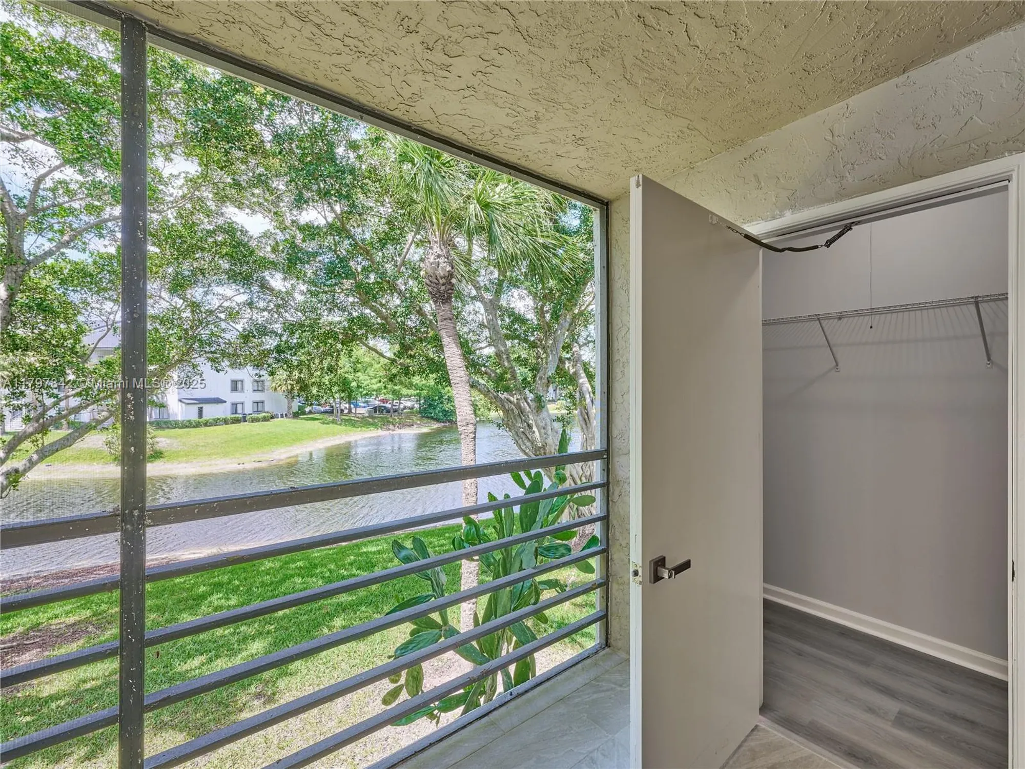 Property Slideshow image 47 of 76 | 5380 cedar lake dr 204, Boynton Beach, FL, 33437