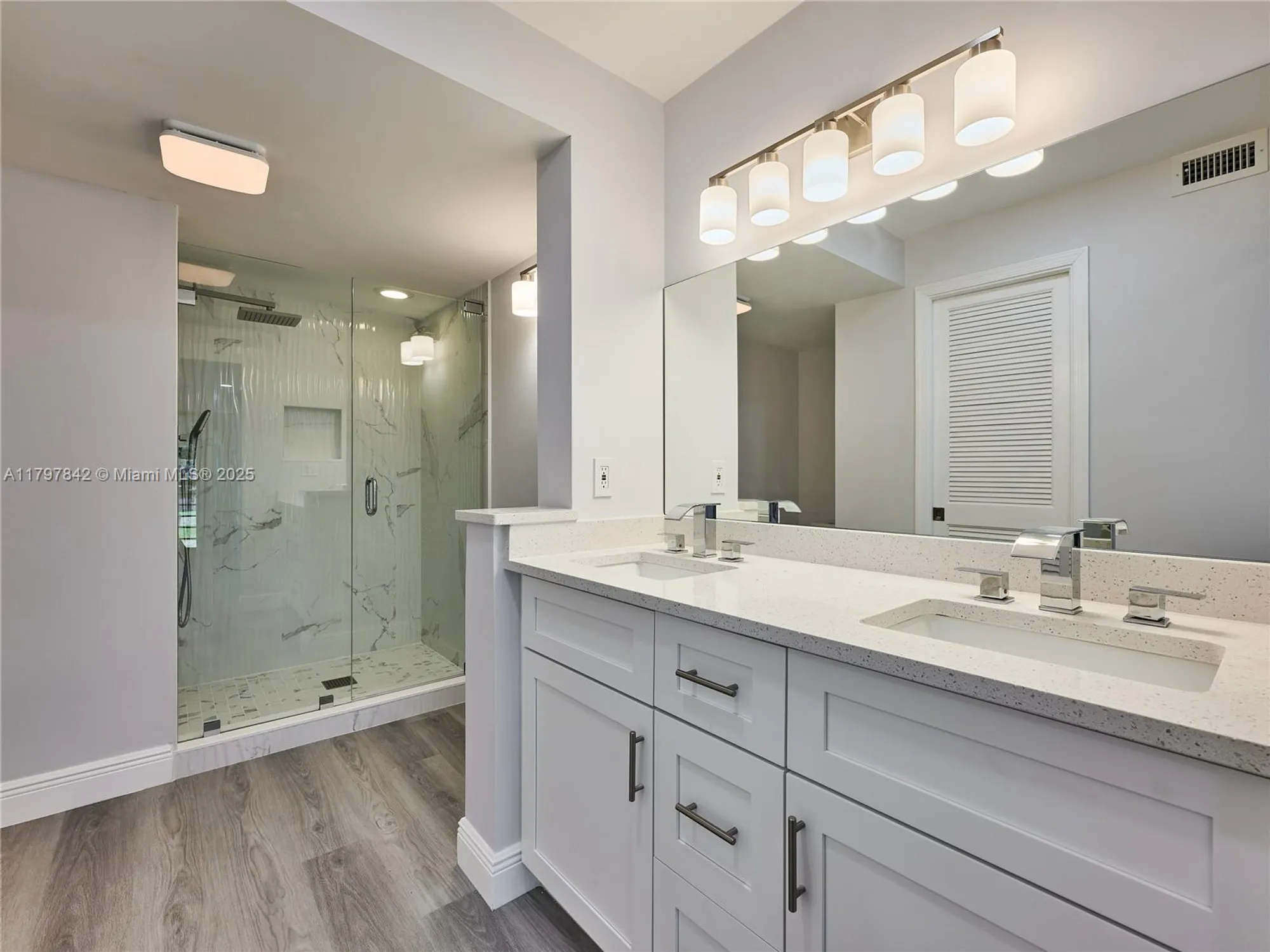 Property Slideshow image 55 of 76 | 5380 cedar lake dr 204, Boynton Beach, FL, 33437