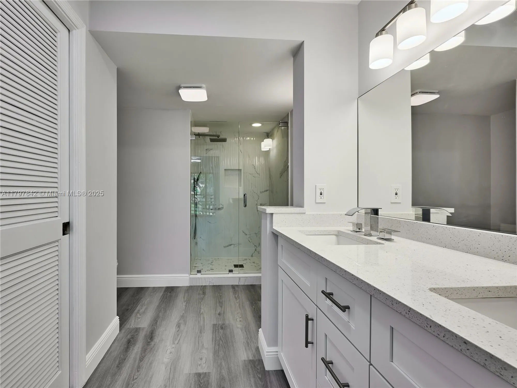 Property Slideshow image 59 of 76 | 5380 cedar lake dr 204, Boynton Beach, FL, 33437