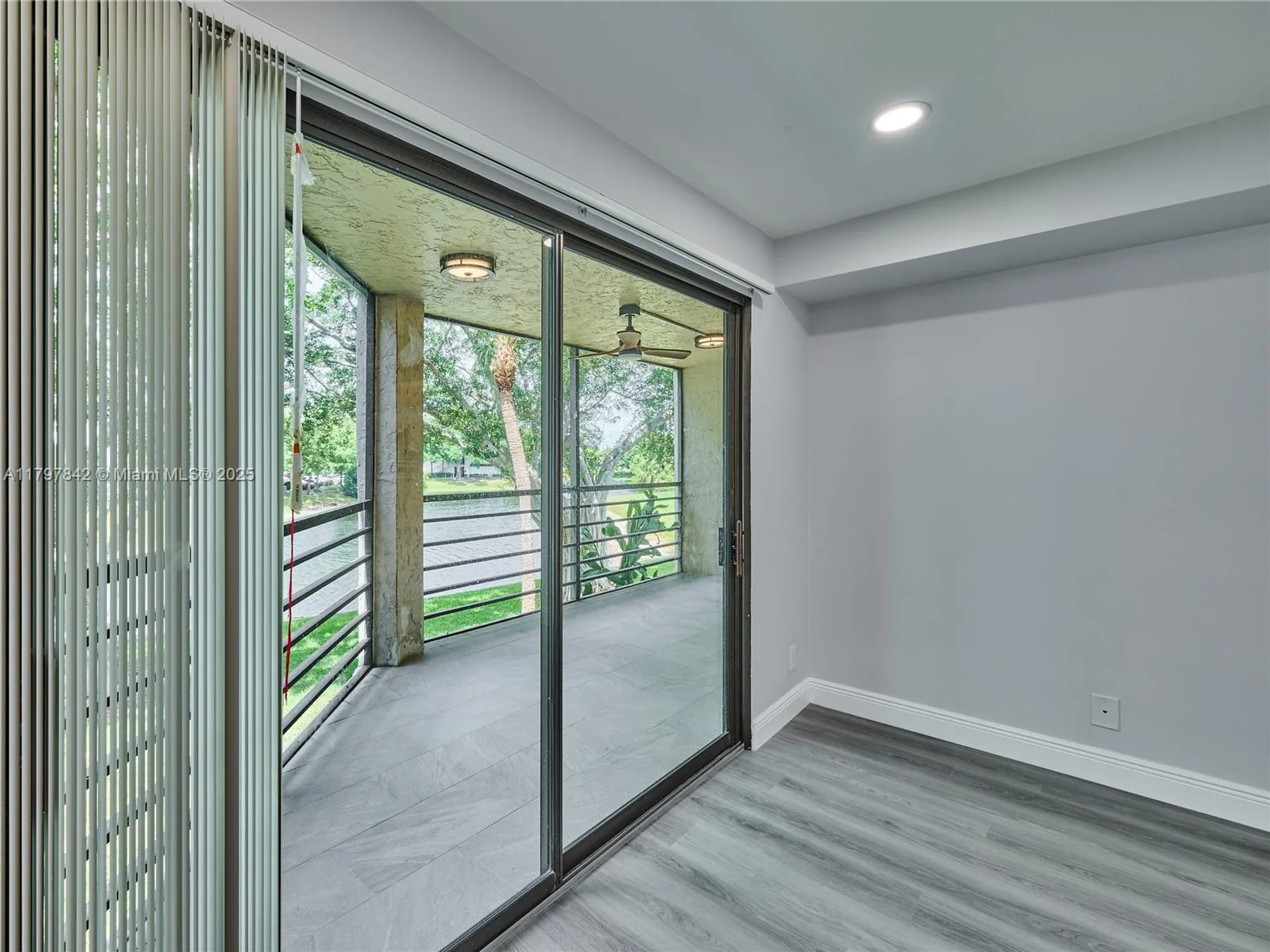 Property Slideshow image 53 of 76 | 5380 cedar lake dr 204, Boynton Beach, FL, 33437