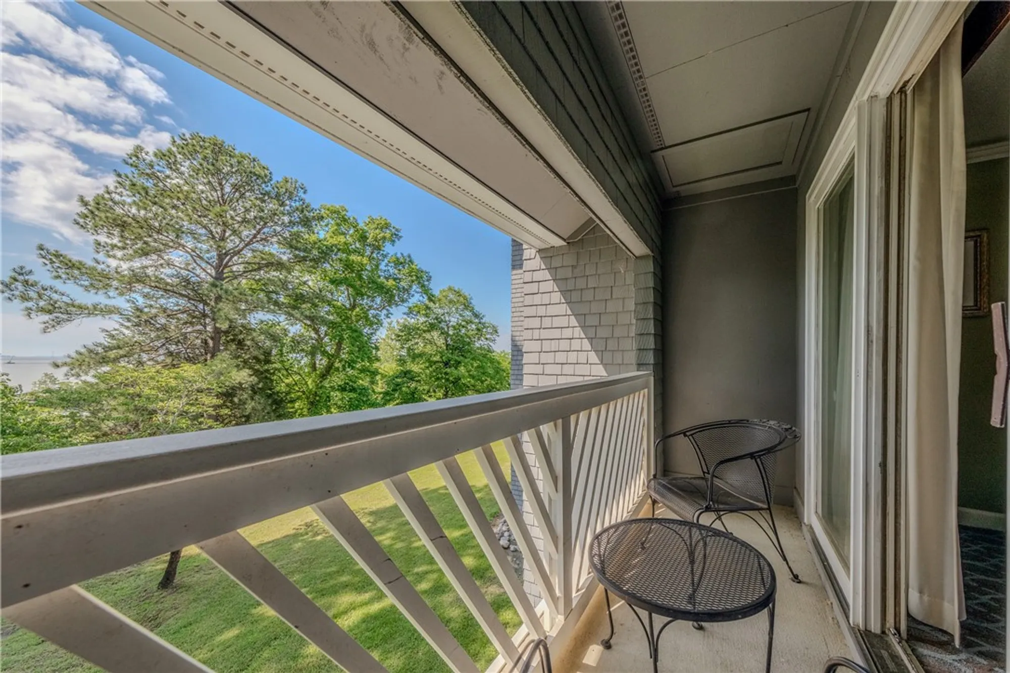 Property Slideshow image 18 of 27 | 709 graves ordinary, Williamsburg, VA, 23185